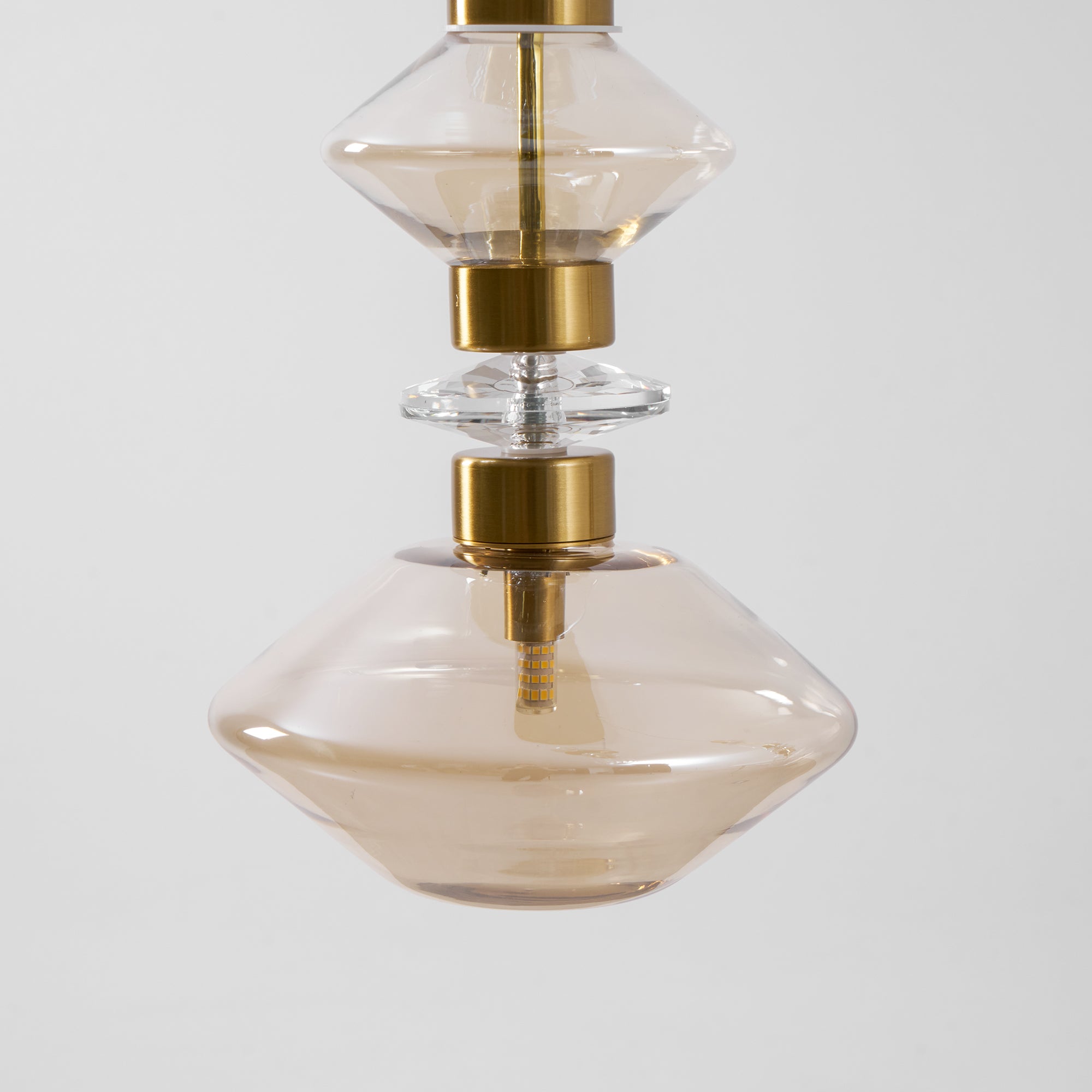Liomium Pendant Light
