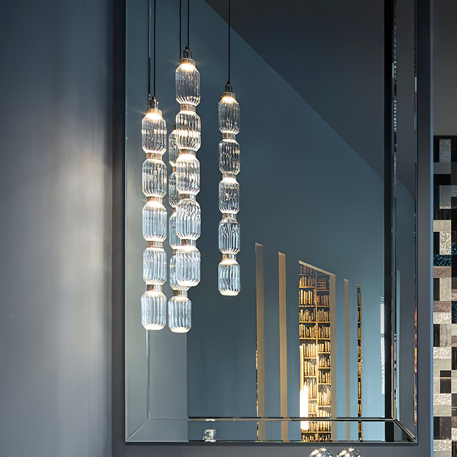 Liomium Pendant Light