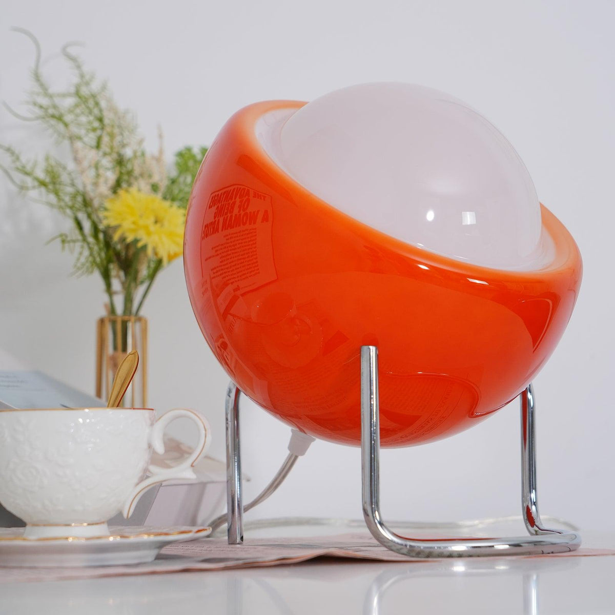 Soleyum Table Lamp