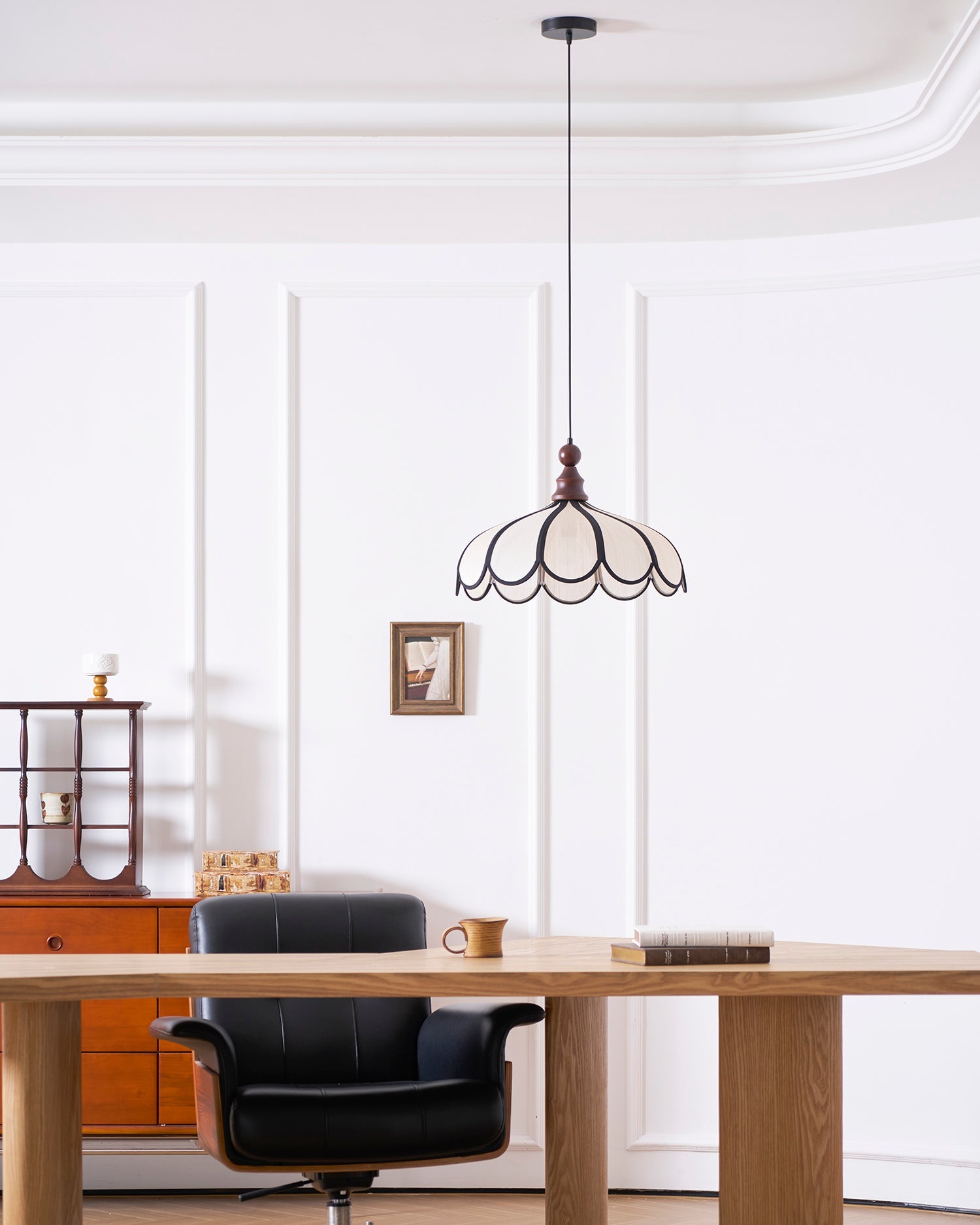 Oriay Scalloped Pendant Light