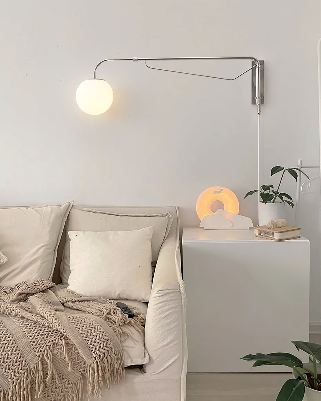 Coveli Adjustable Wall Light