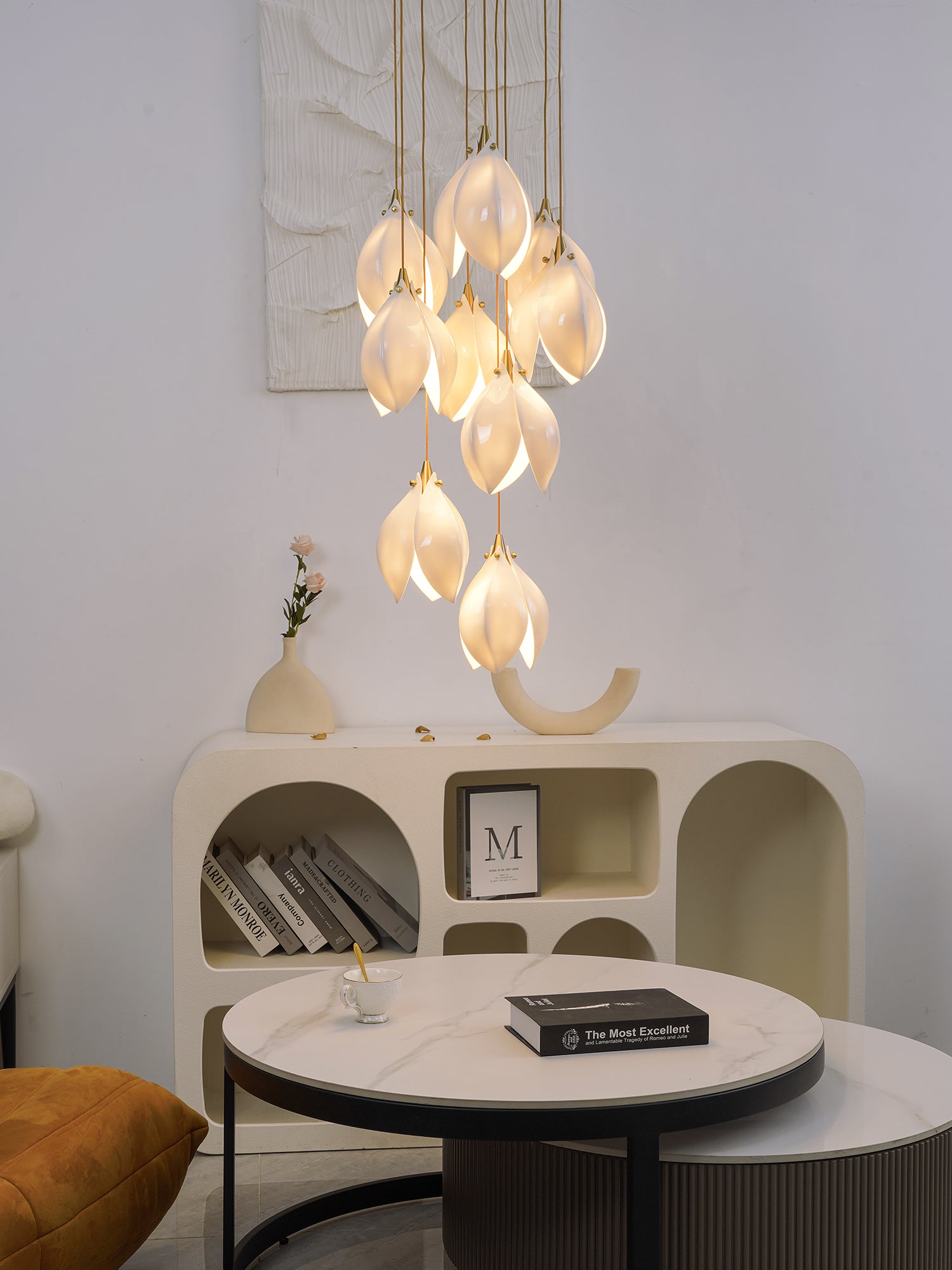 Dovean Pendant Light