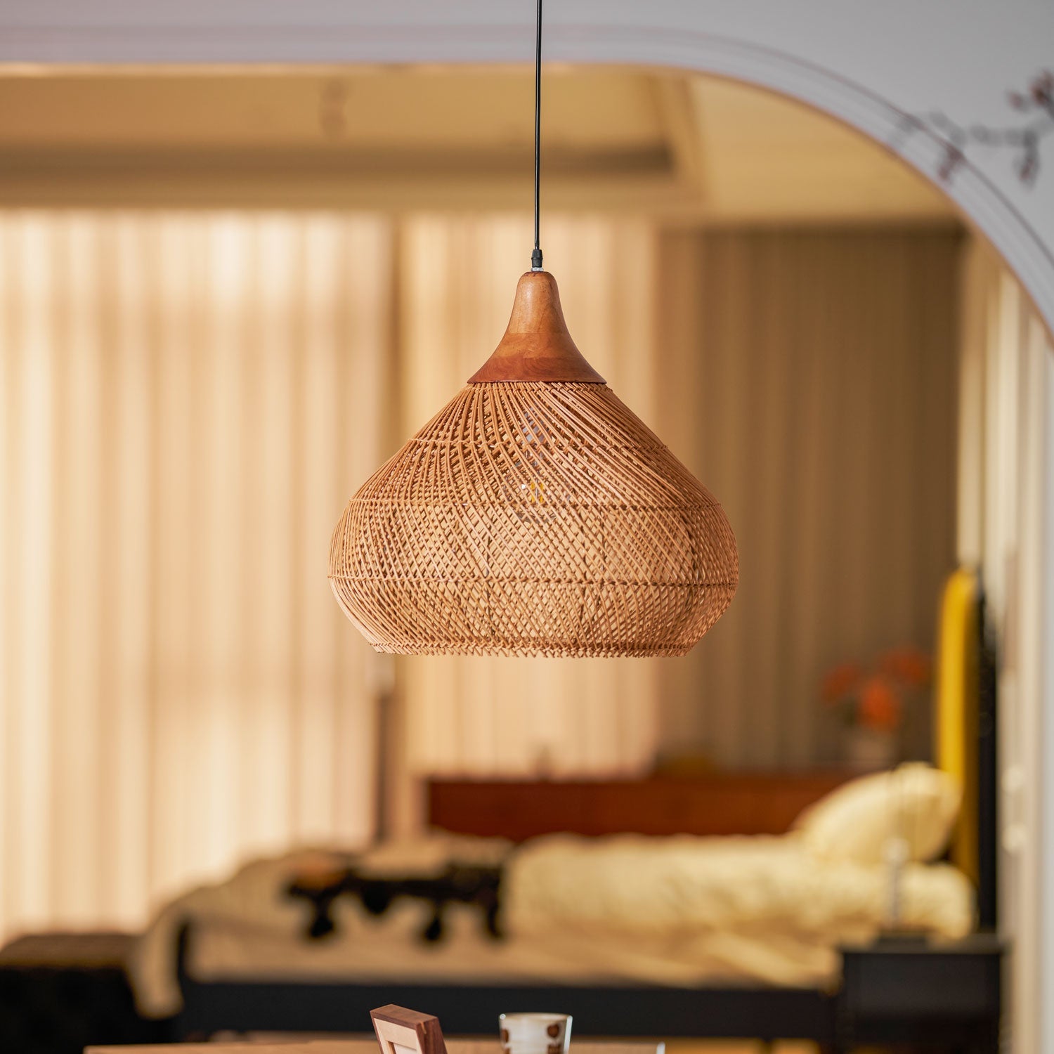 Baynova Pendant Light