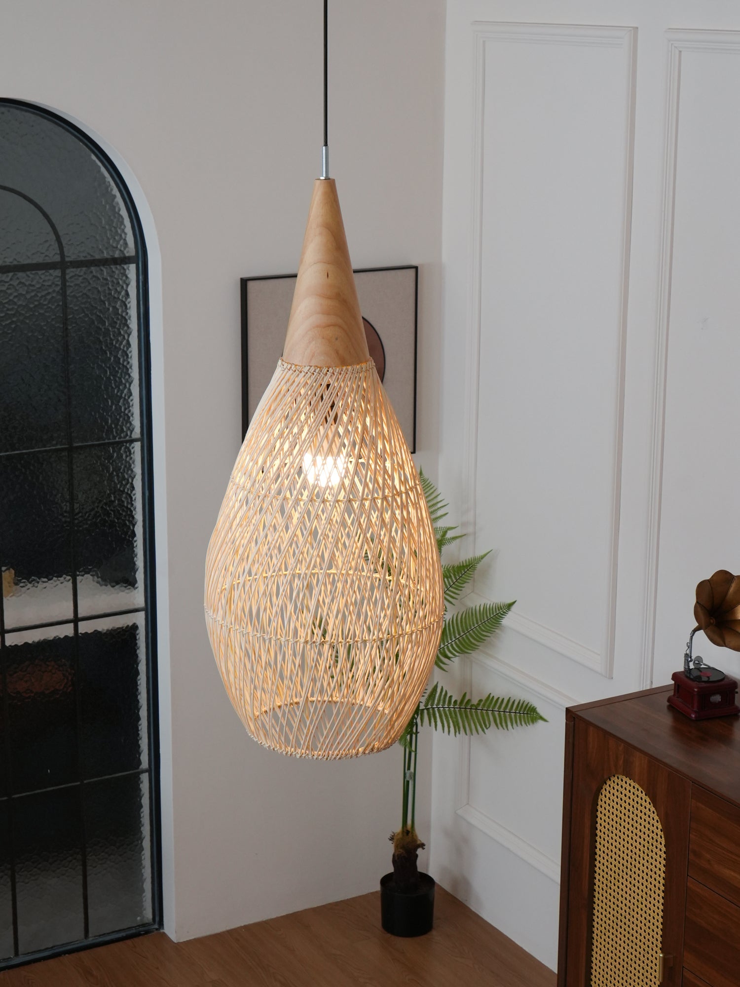Baynova Pendant Light