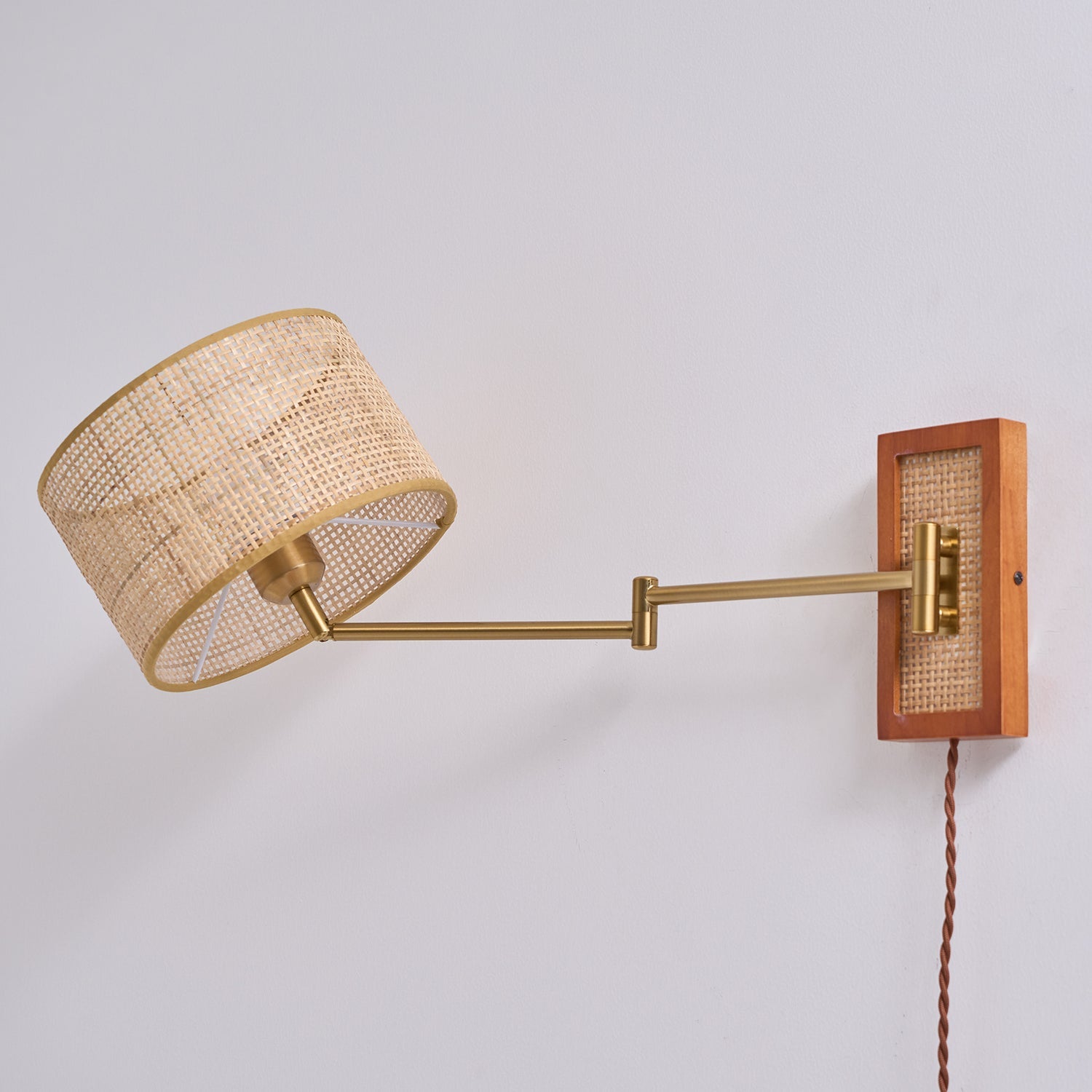 Lexliford Wall Light