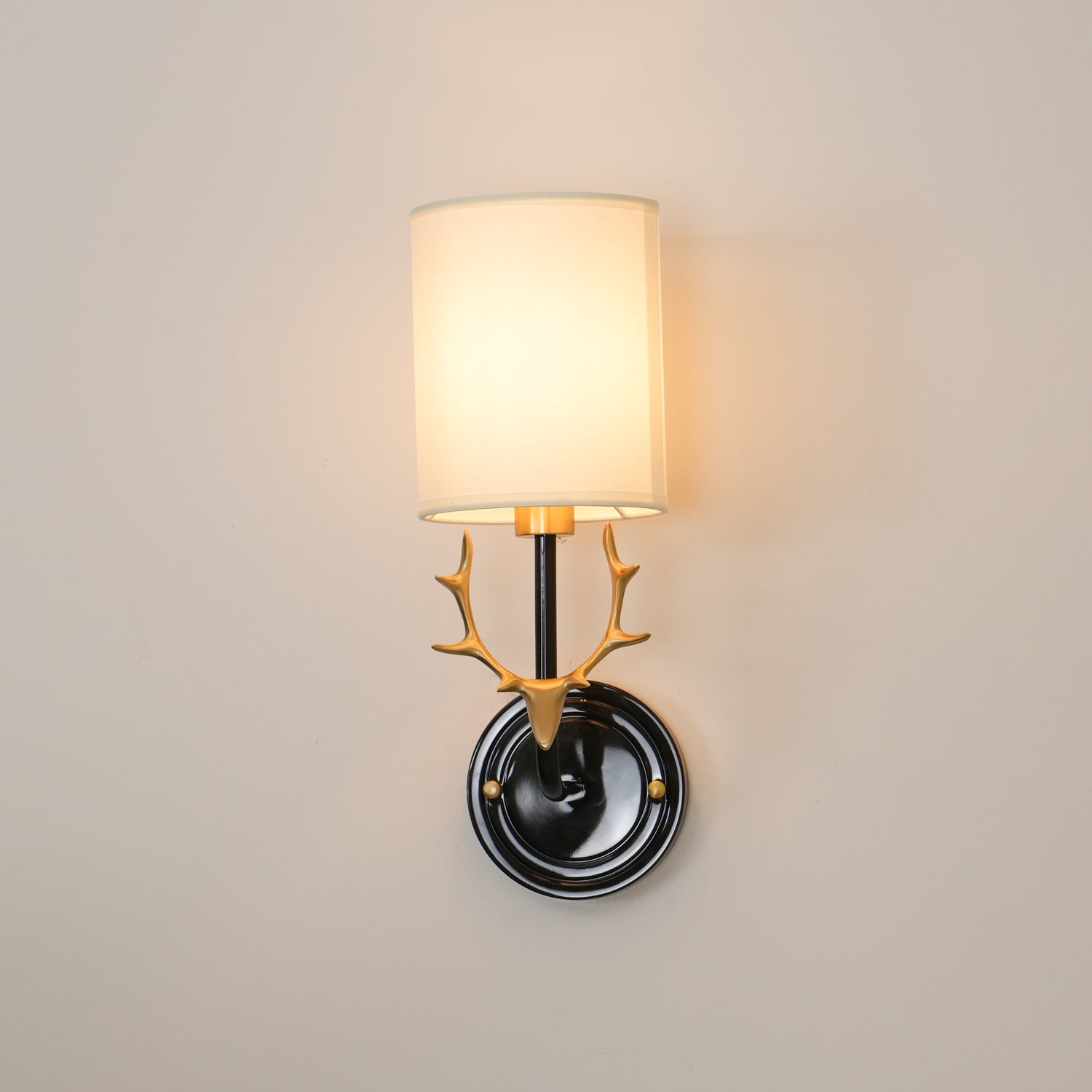 Hayvale Deer Wall Light