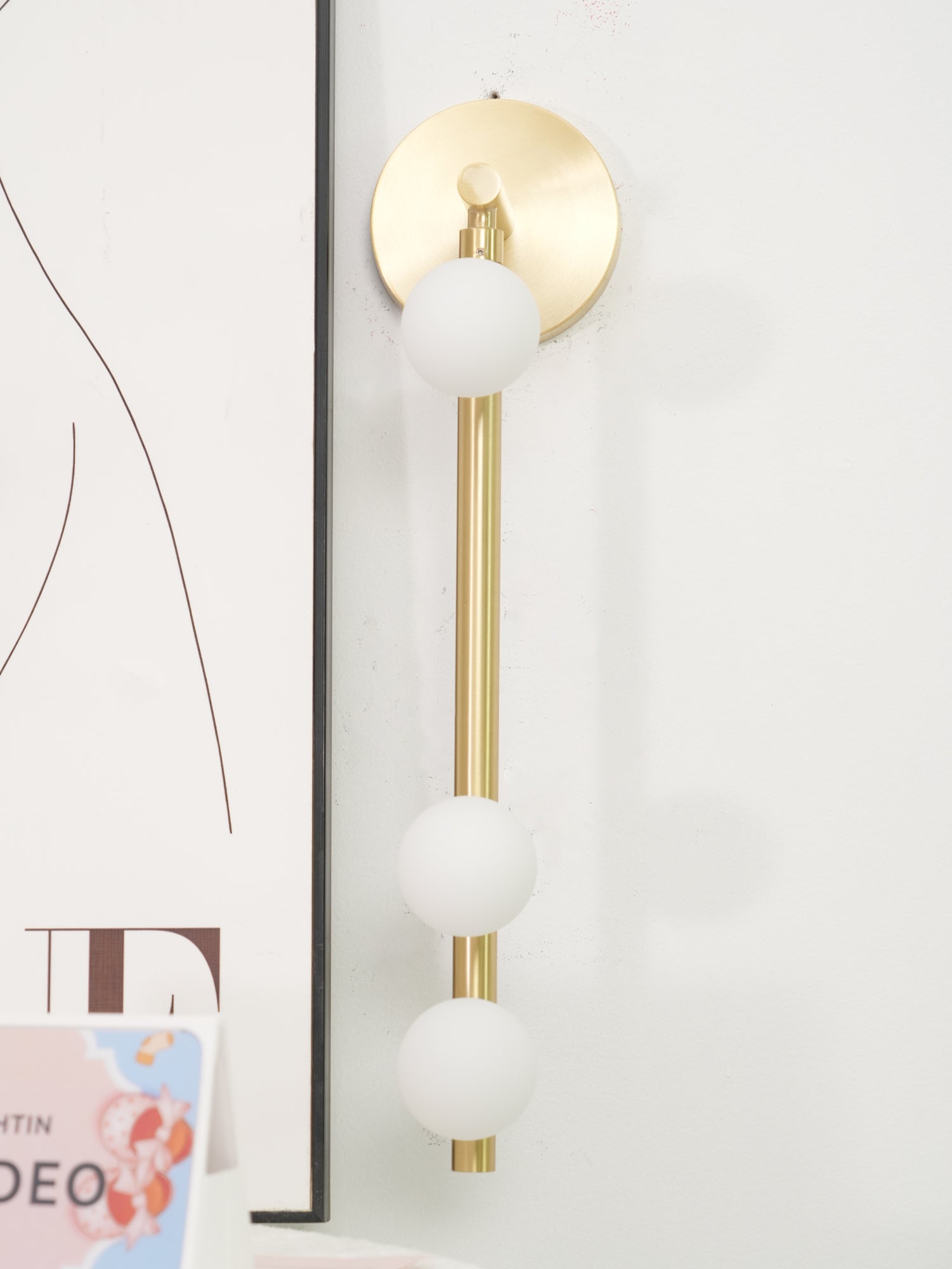 Koiafe Tube Wall Light