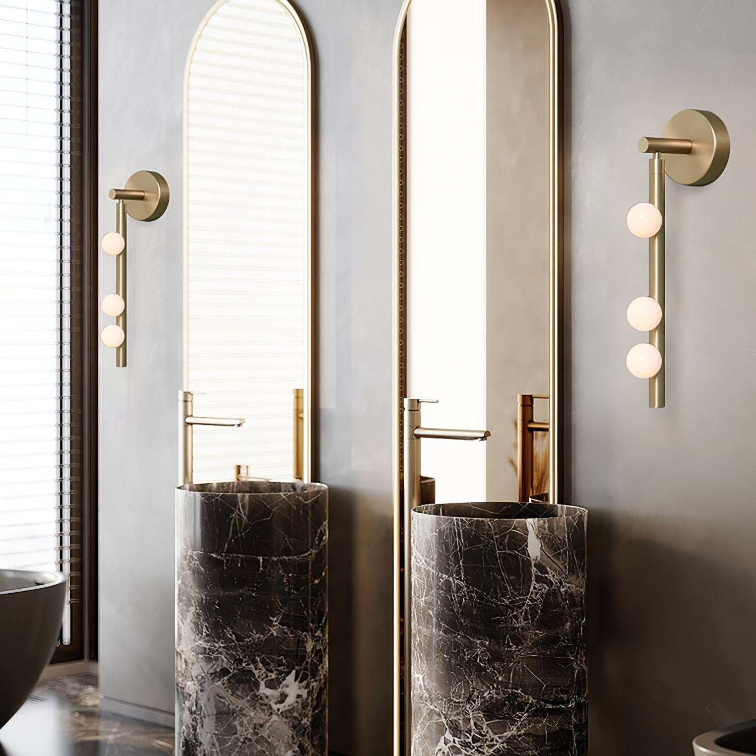 Koiafe Tube Wall Light