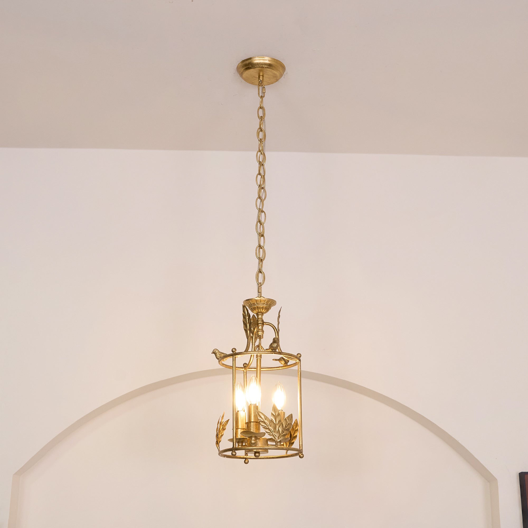 Wynva Lantern Pendant Light