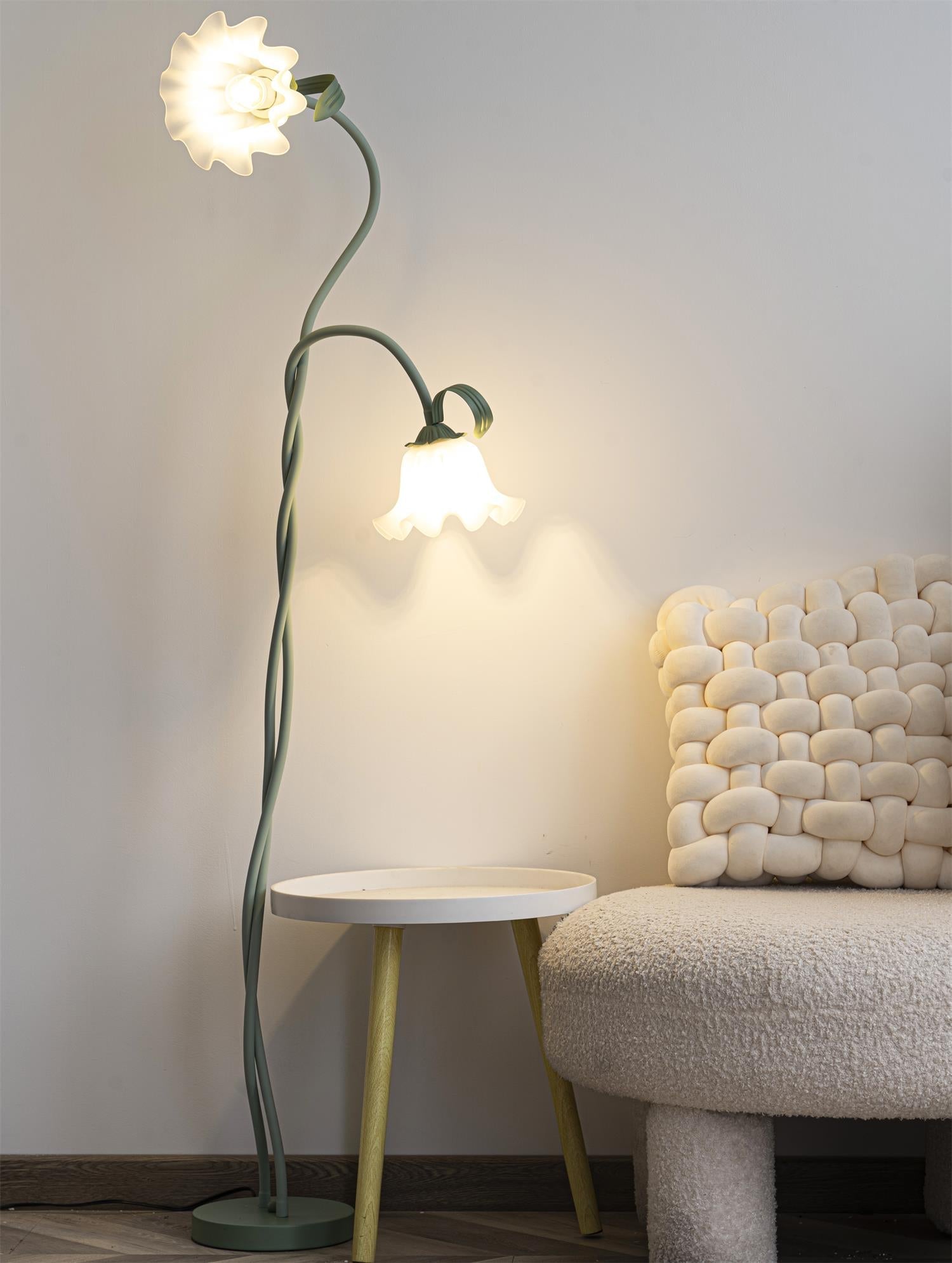 Talivay Floral Floor Lamp