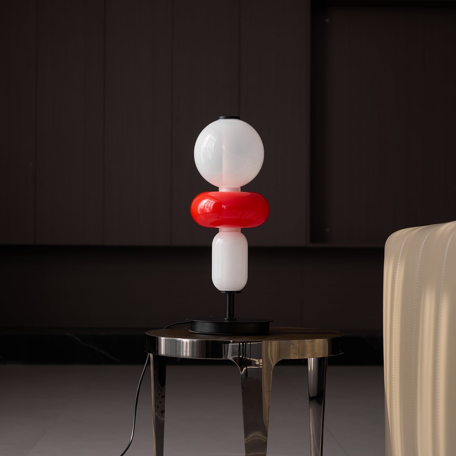 Daray Table Lamp