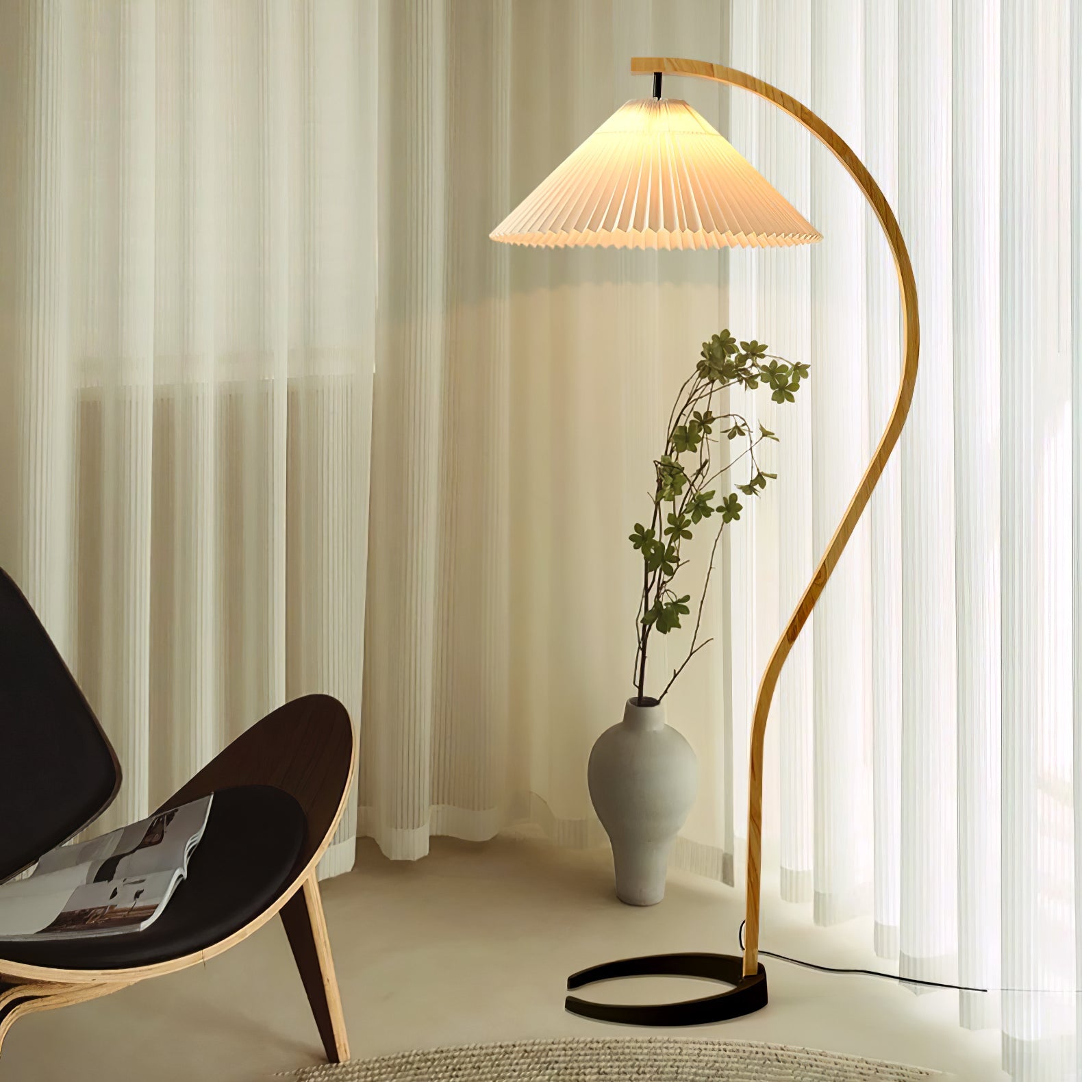 Avey Floor Lamp