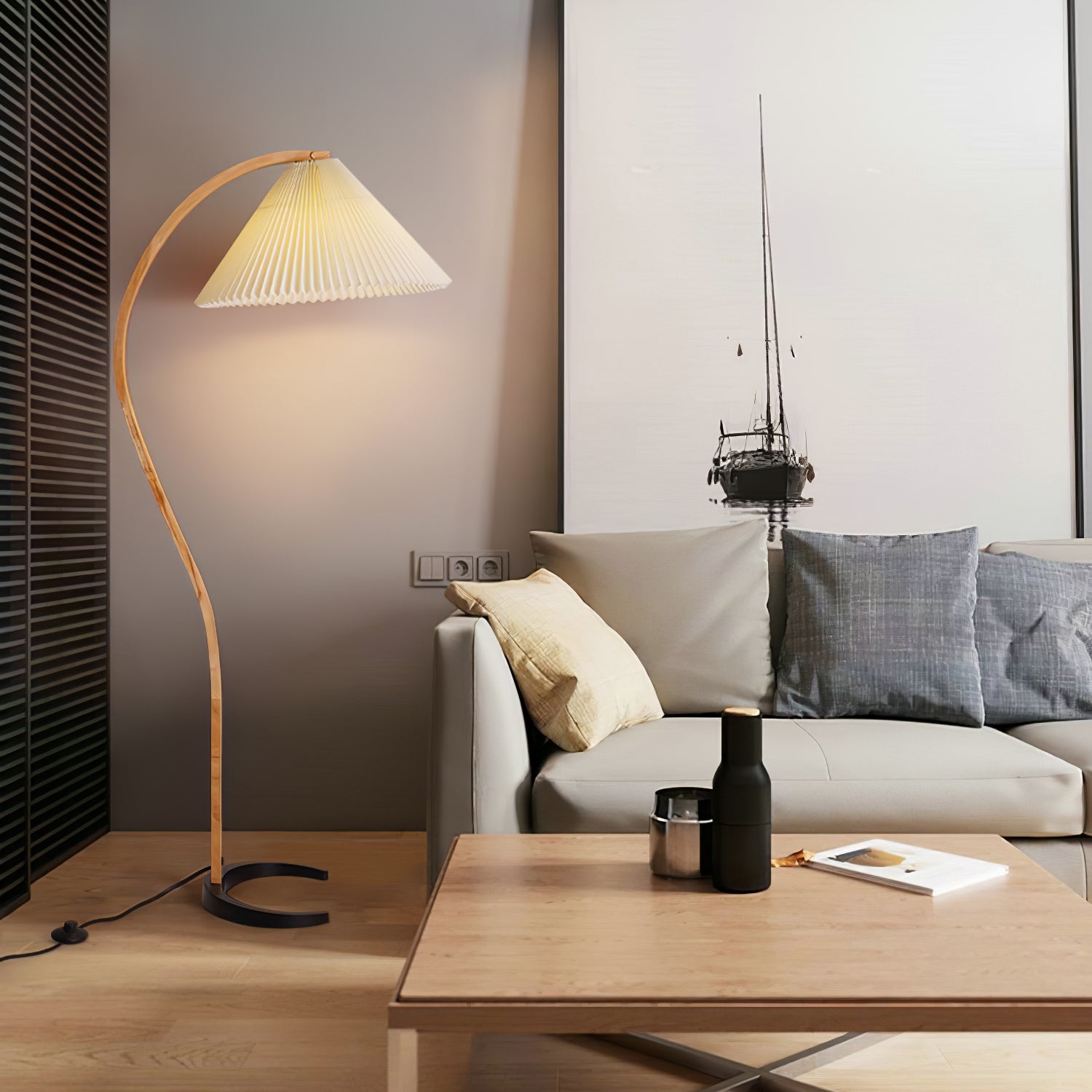 Avey Floor Lamp