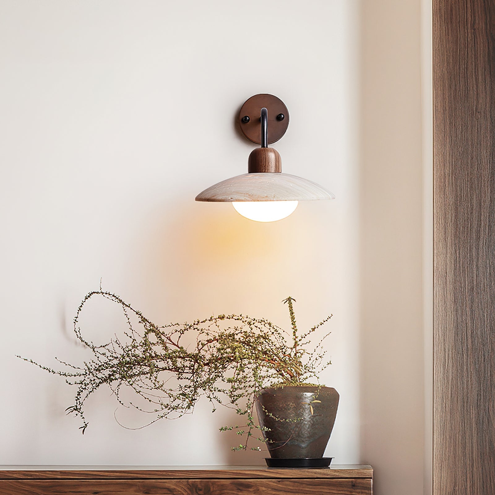 Rovei Wall Light