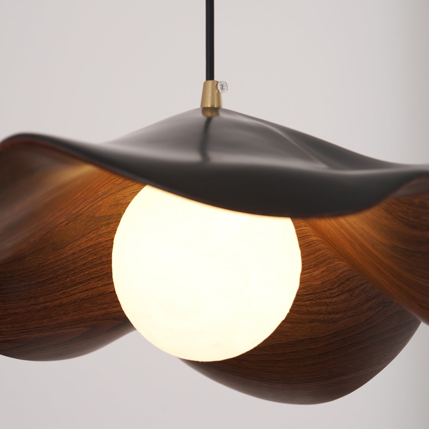 Zane Lotus Plug In Pendant Light