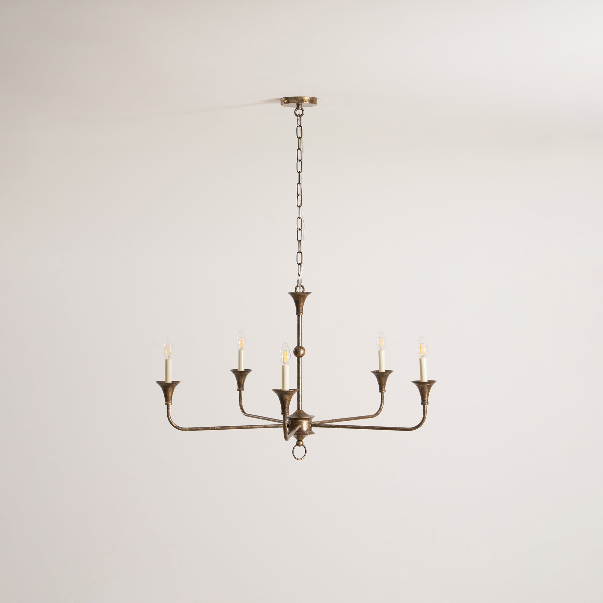 Zelkalo Classic Chandelier
