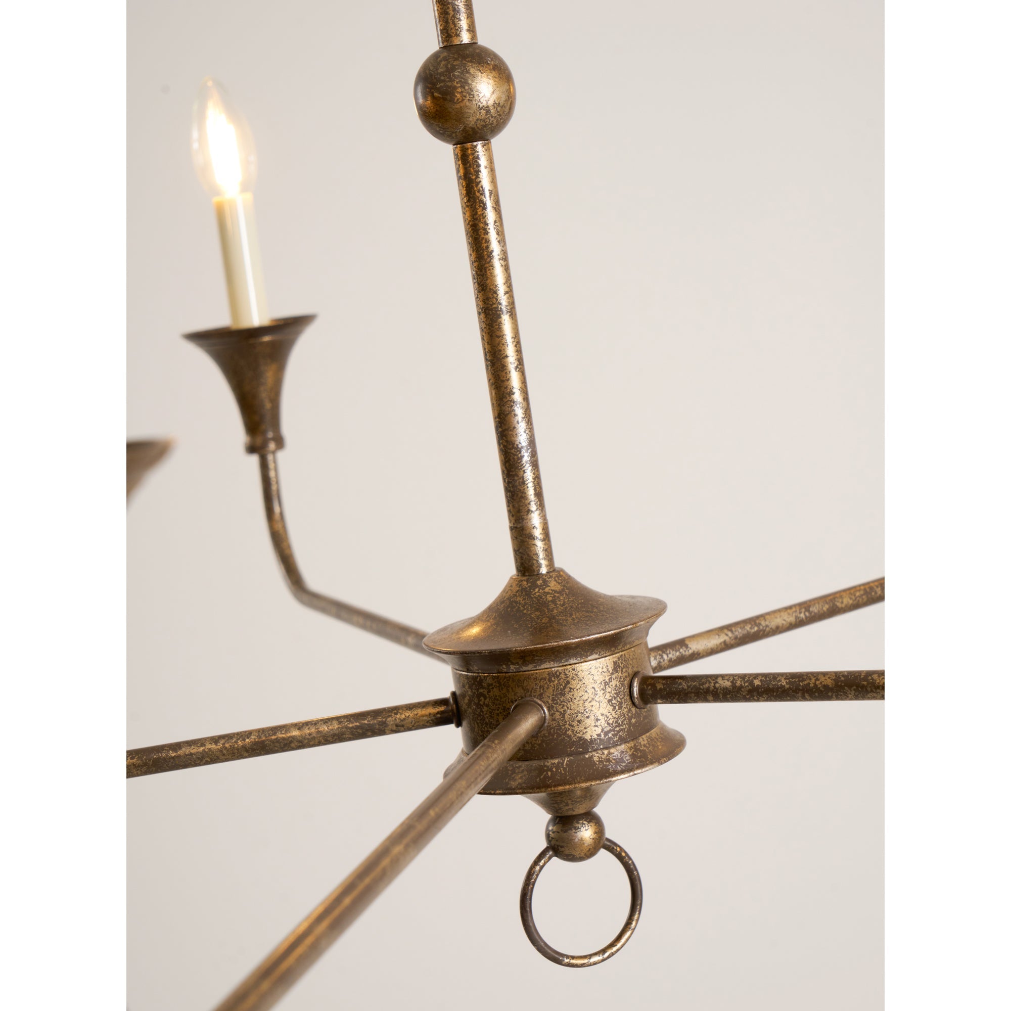 Zelkalo Classic Chandelier