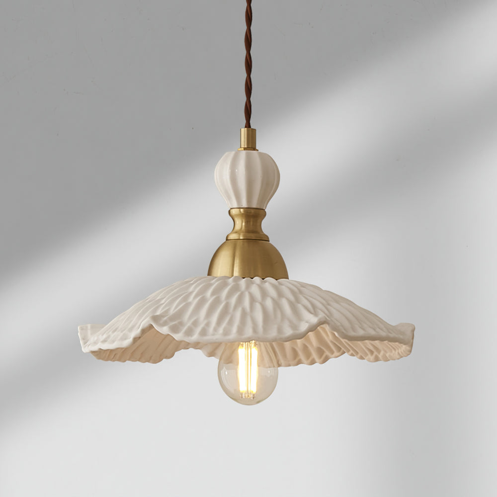 Calsonas Pendant Light