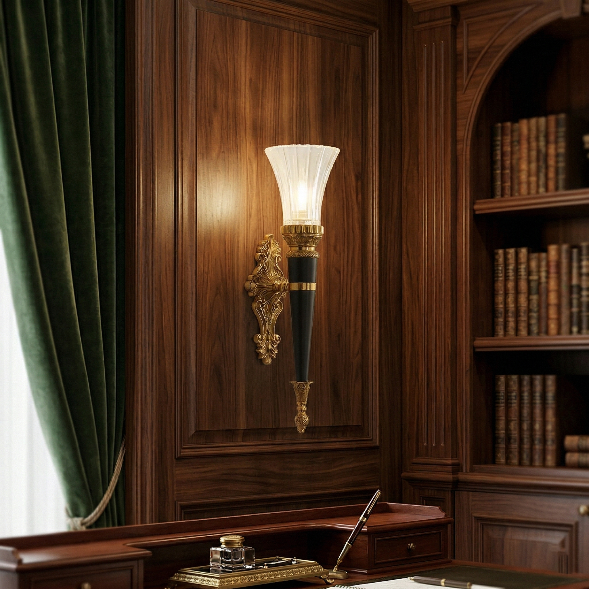 Kiroello Torch Wall Light