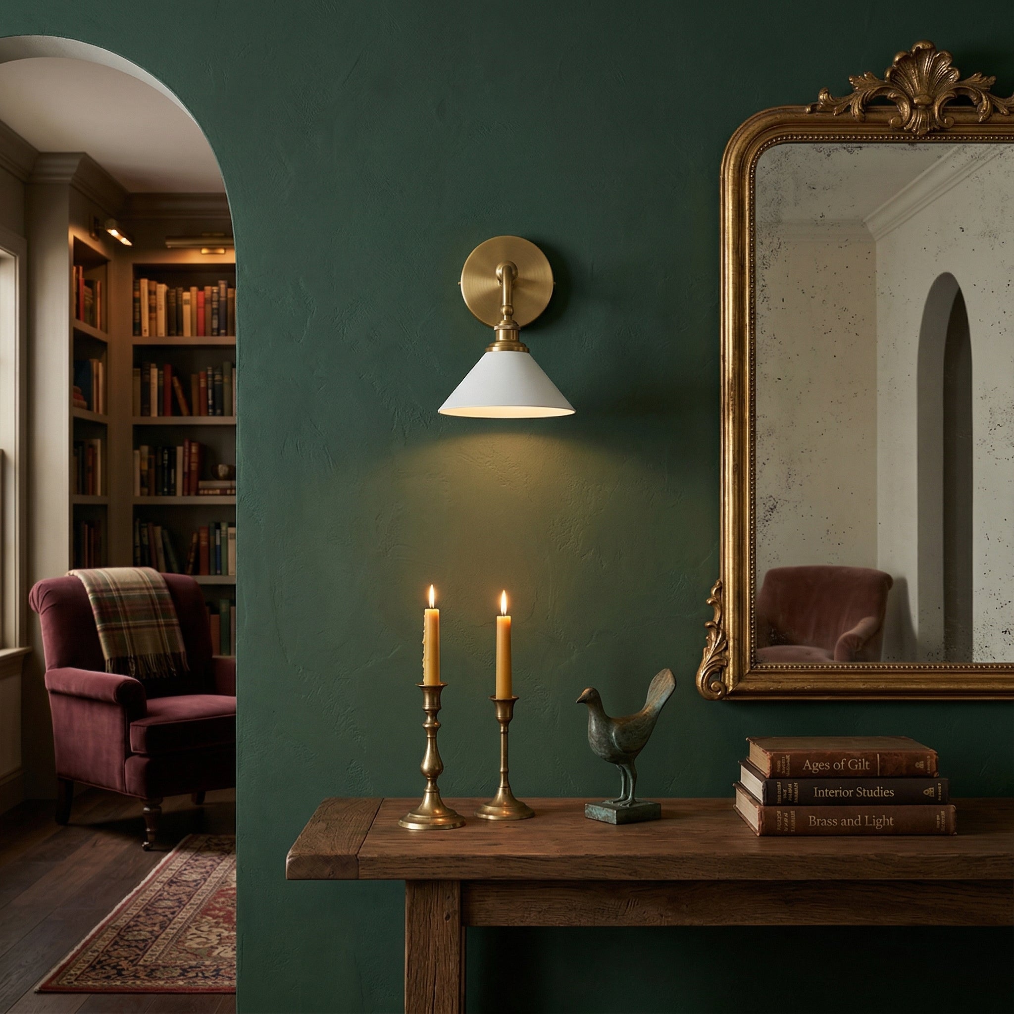 Yarave Classic Wall Light