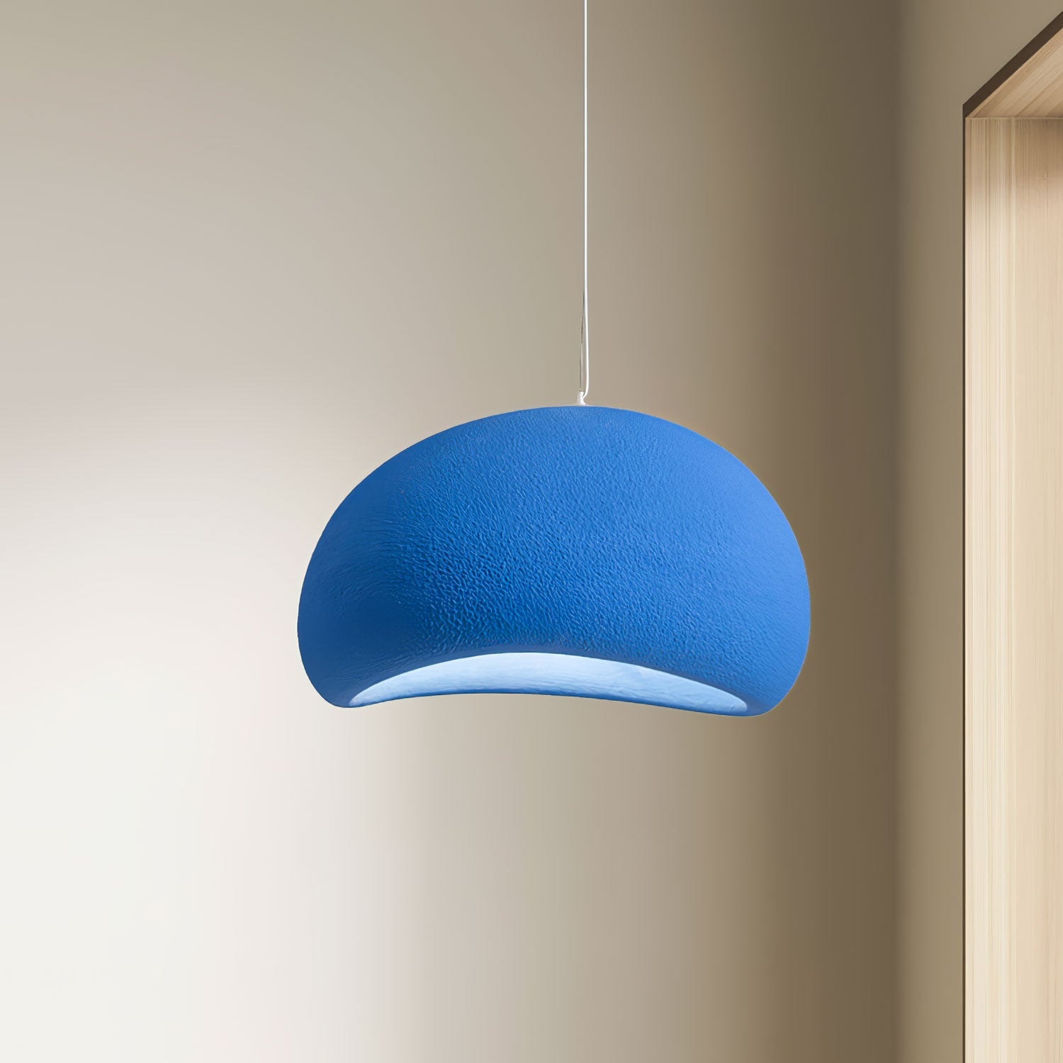 Noave Pendant Light