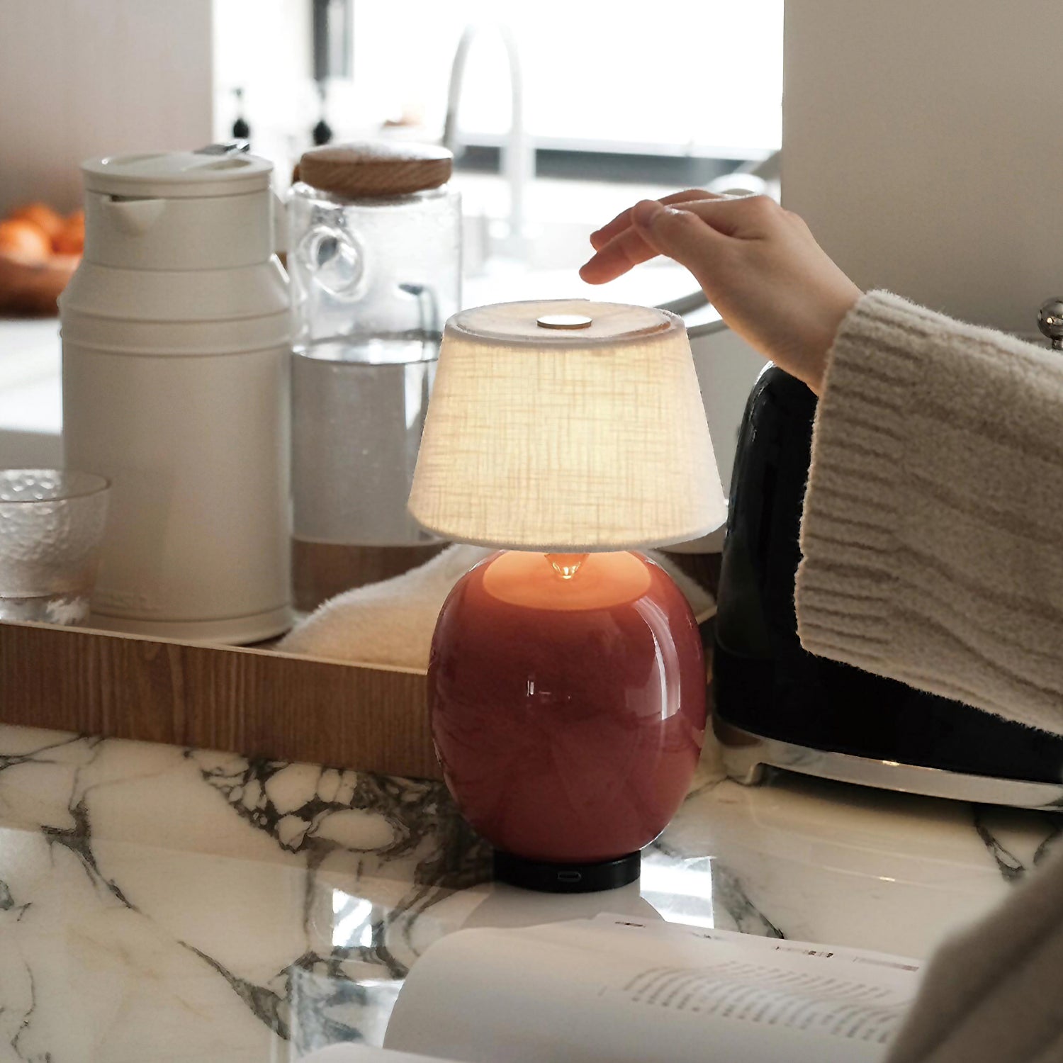 Quinyn Outdoor Table Lamp