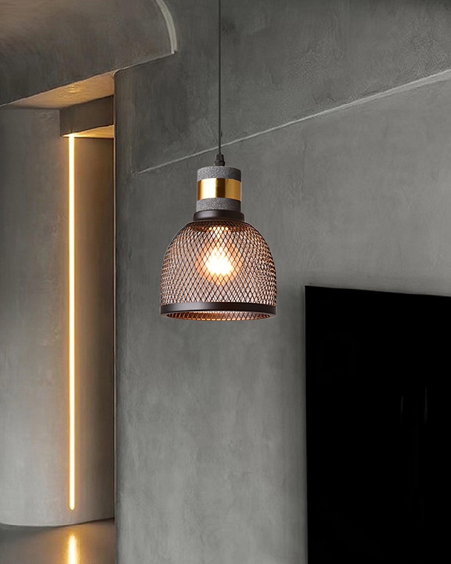 Paloton Pendant Light
