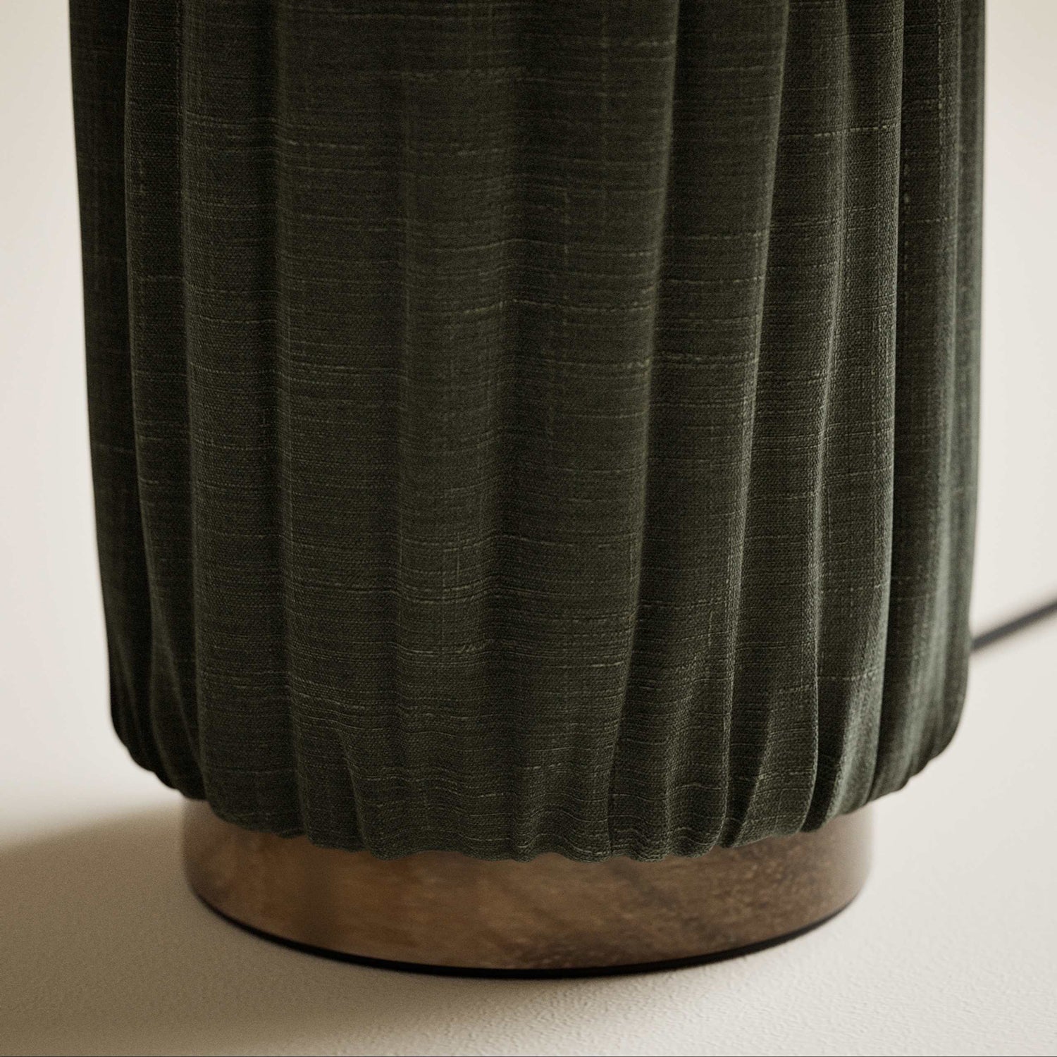 Zelenka Retro Table Lamp