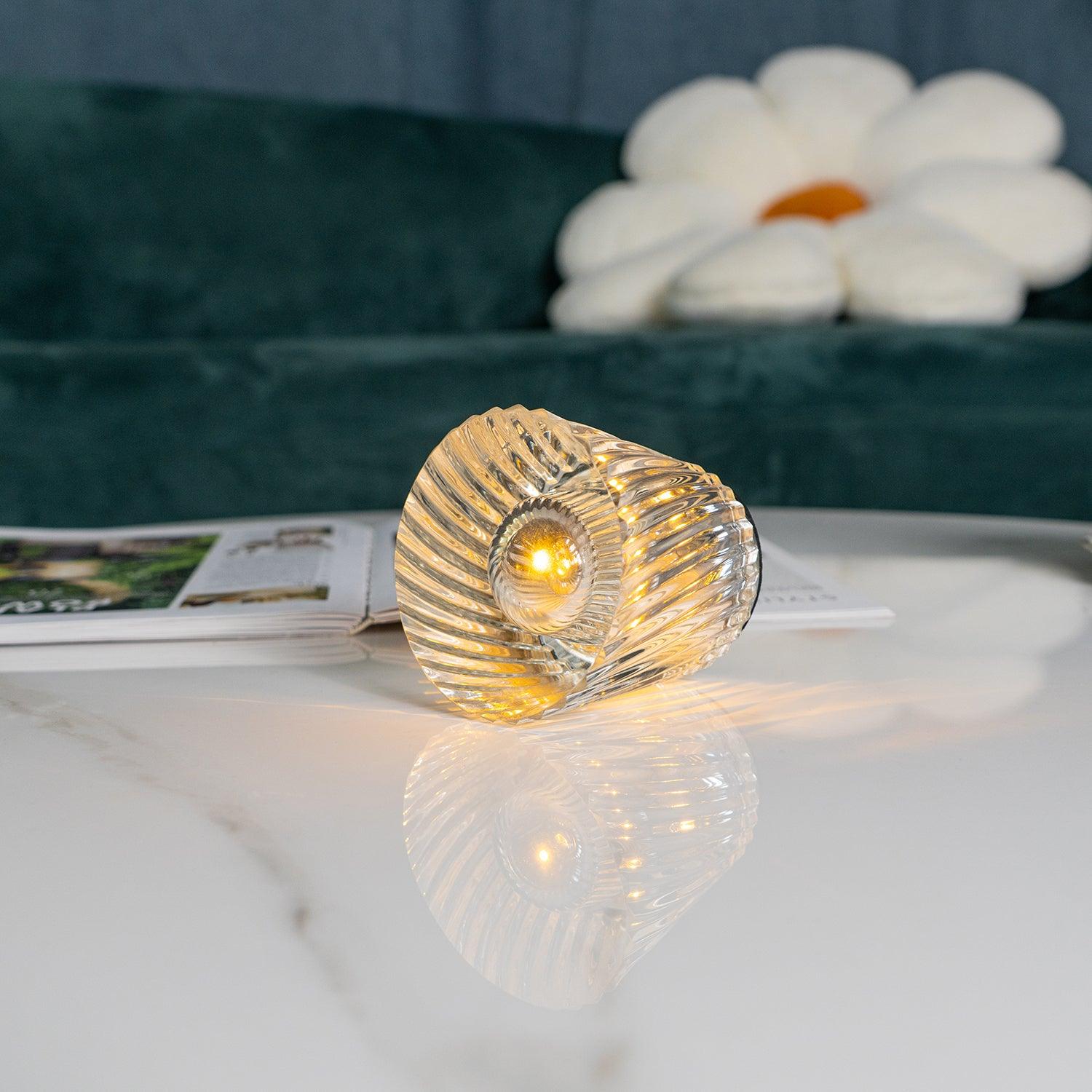 Mavin Table Lamp