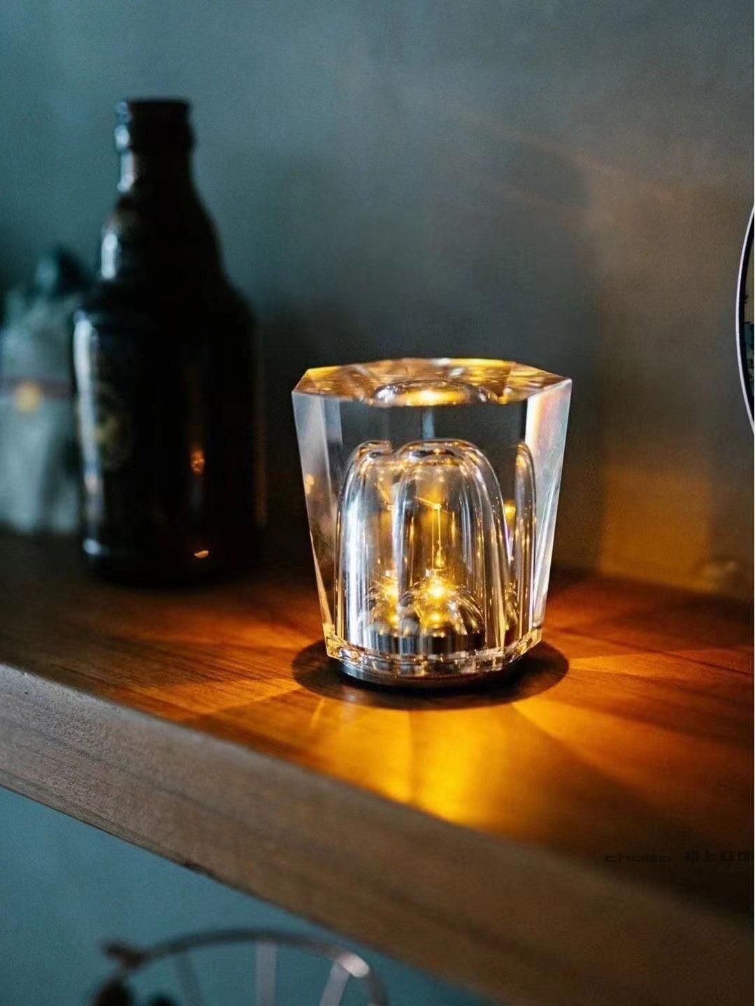 Mavin Table Lamp