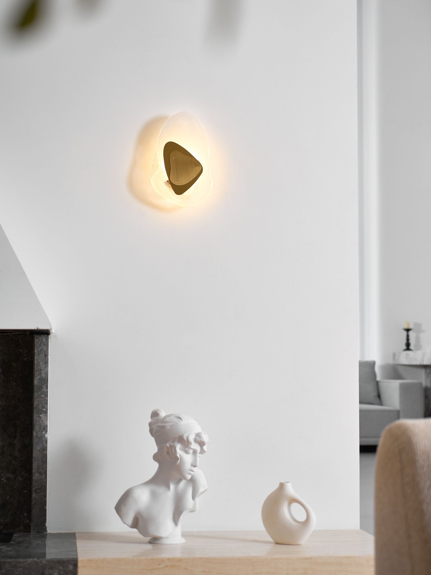 Miloe Modern Wall Light