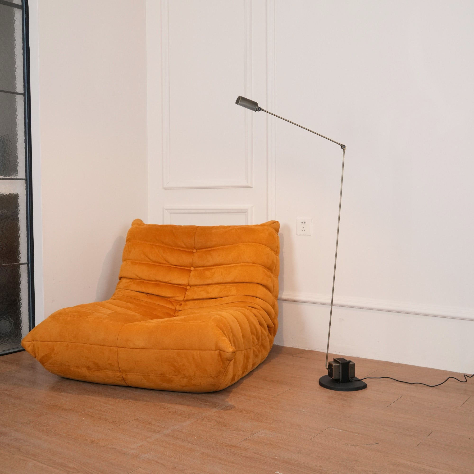Halelyn Floor Lamp