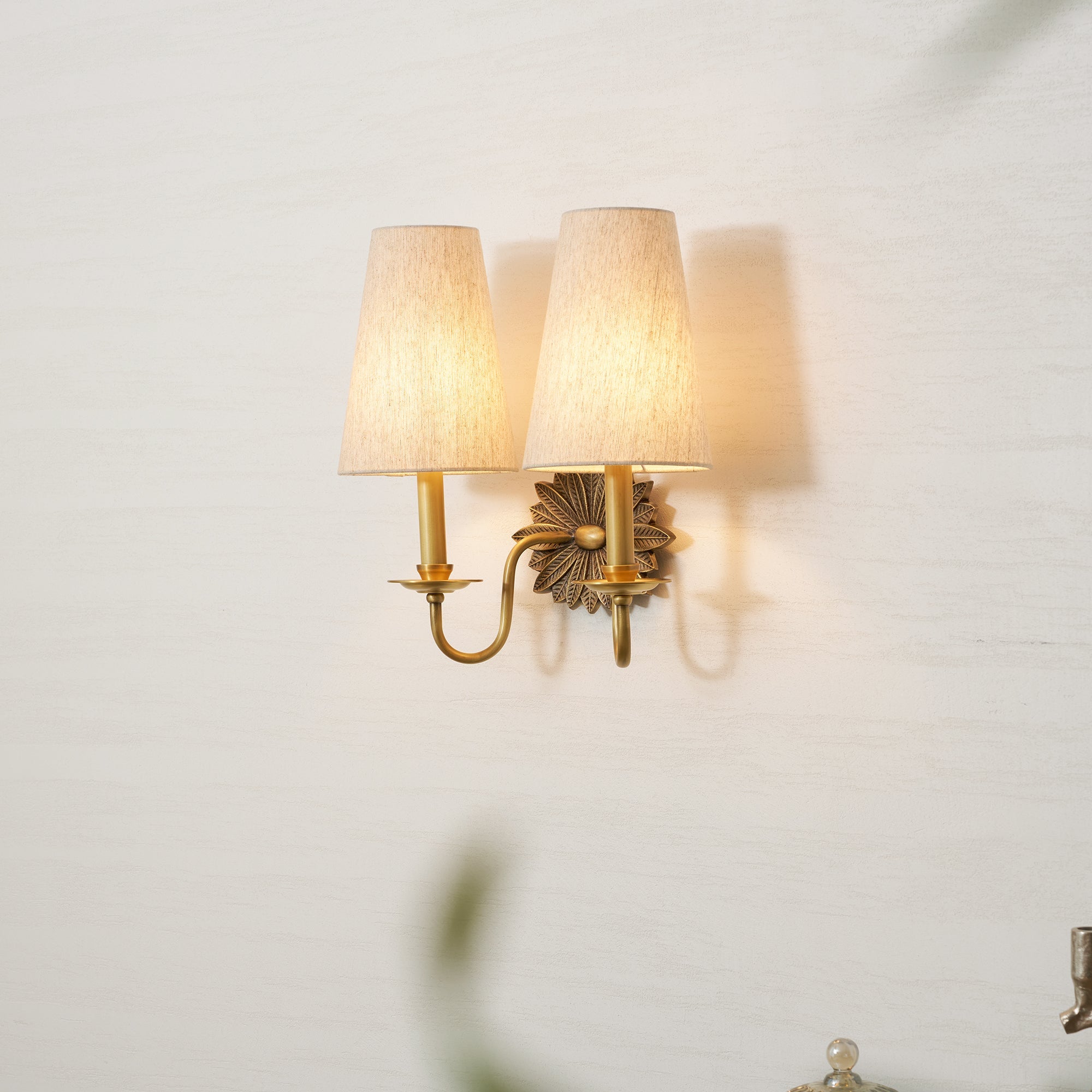 Rotenna Double Wall Light