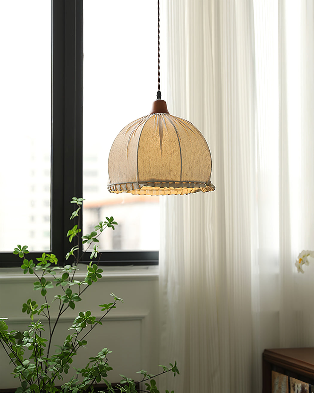 Elkan Pumpkin Pendant Light