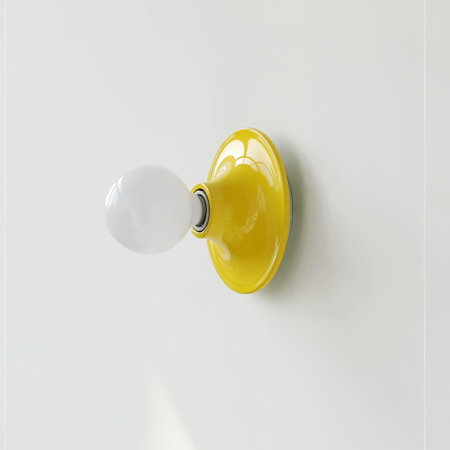 Taliton Wall Light