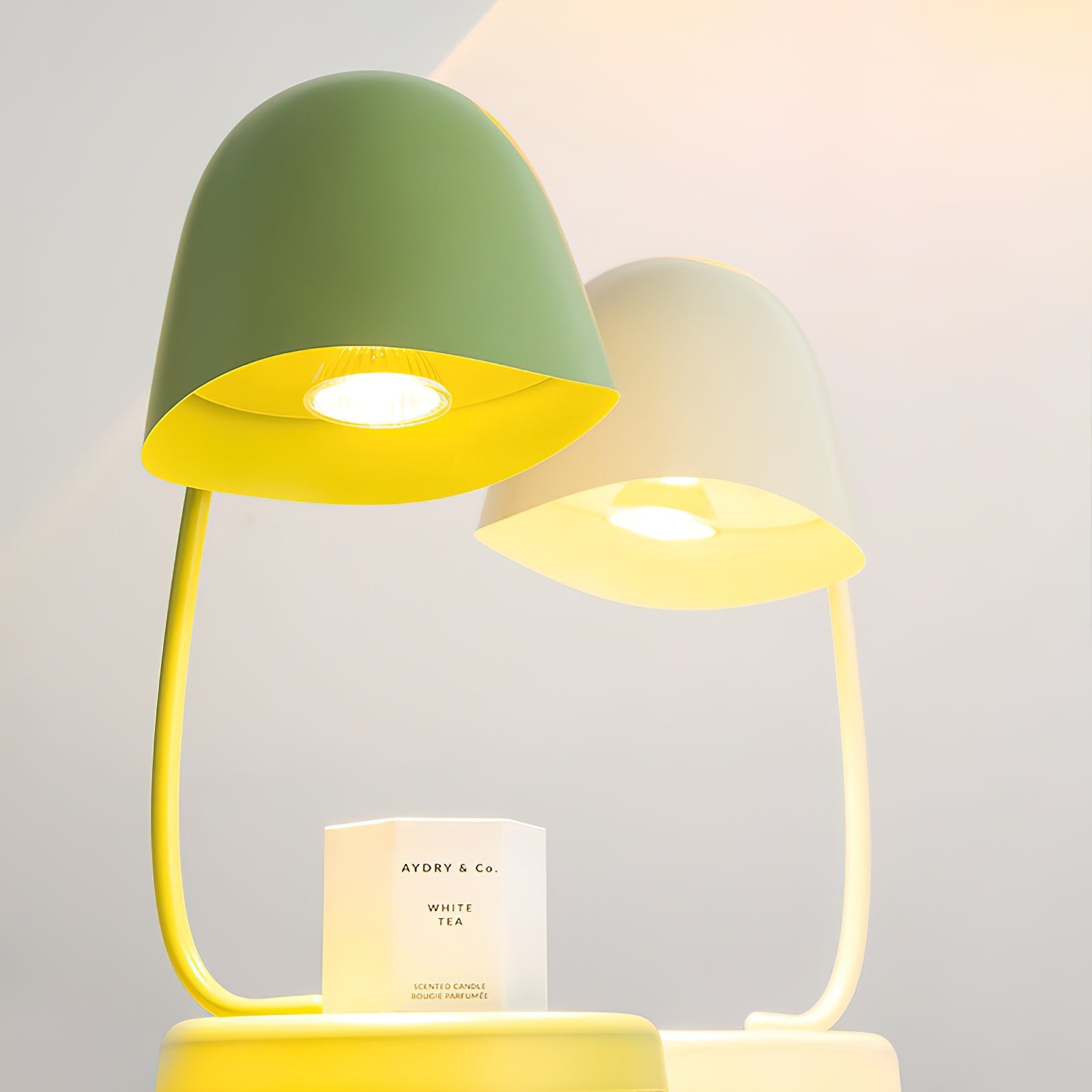 Fenniay Candle Warmer Table Lamp