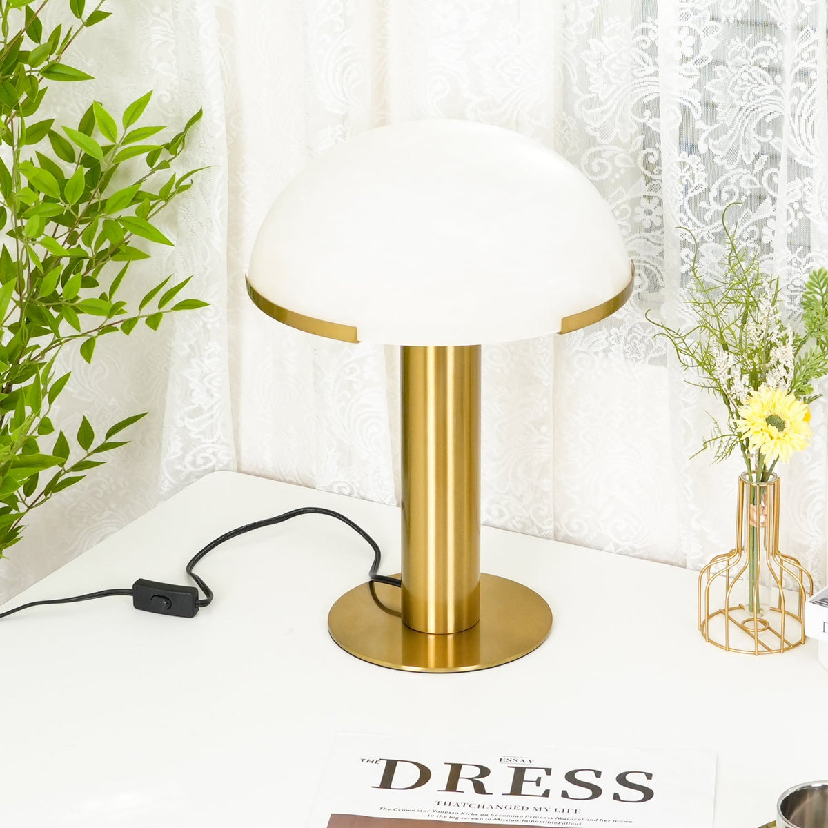 Yaraleyor Minimalist Table Lamp