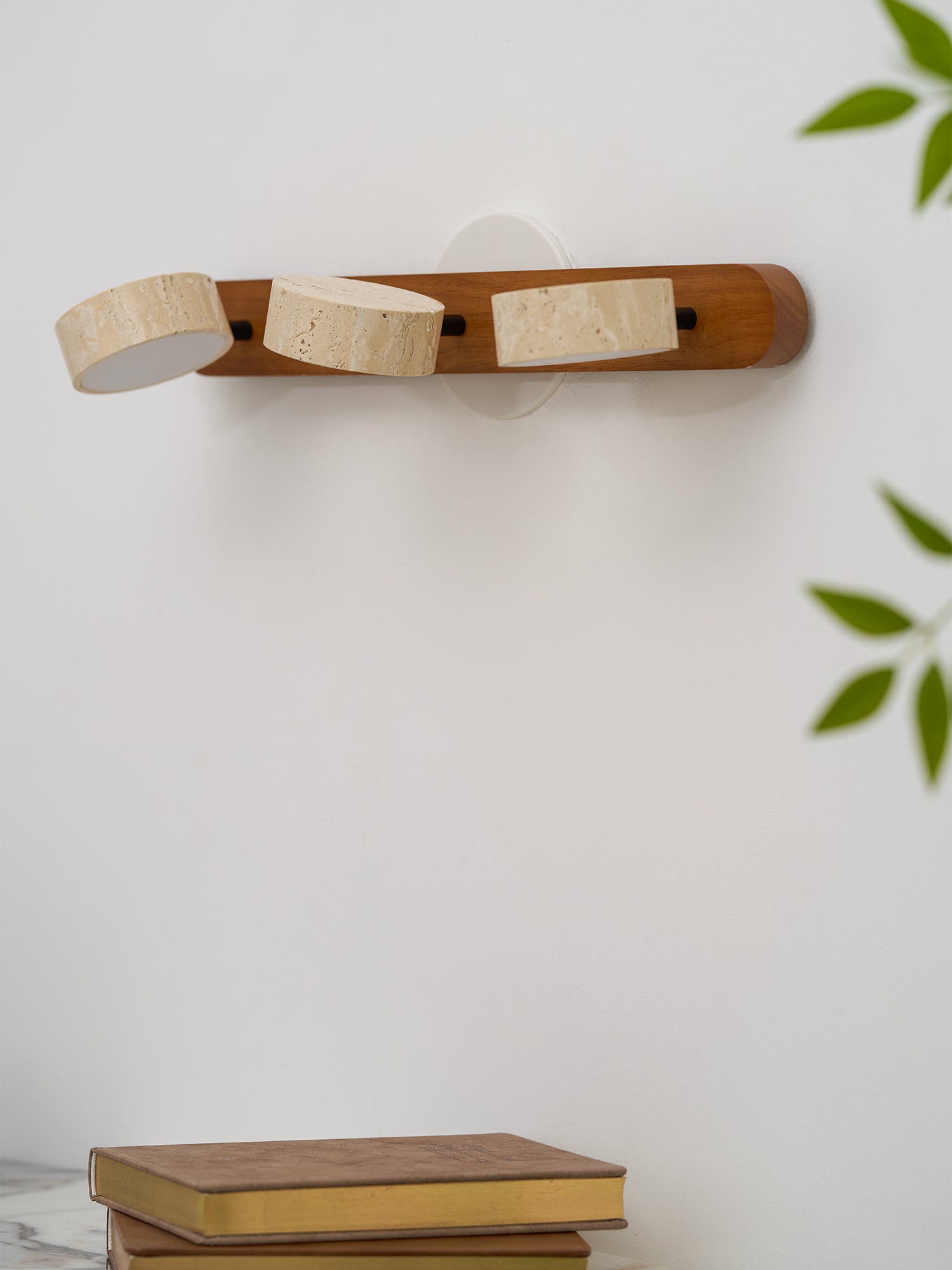 Valesco Travertine Wall Light