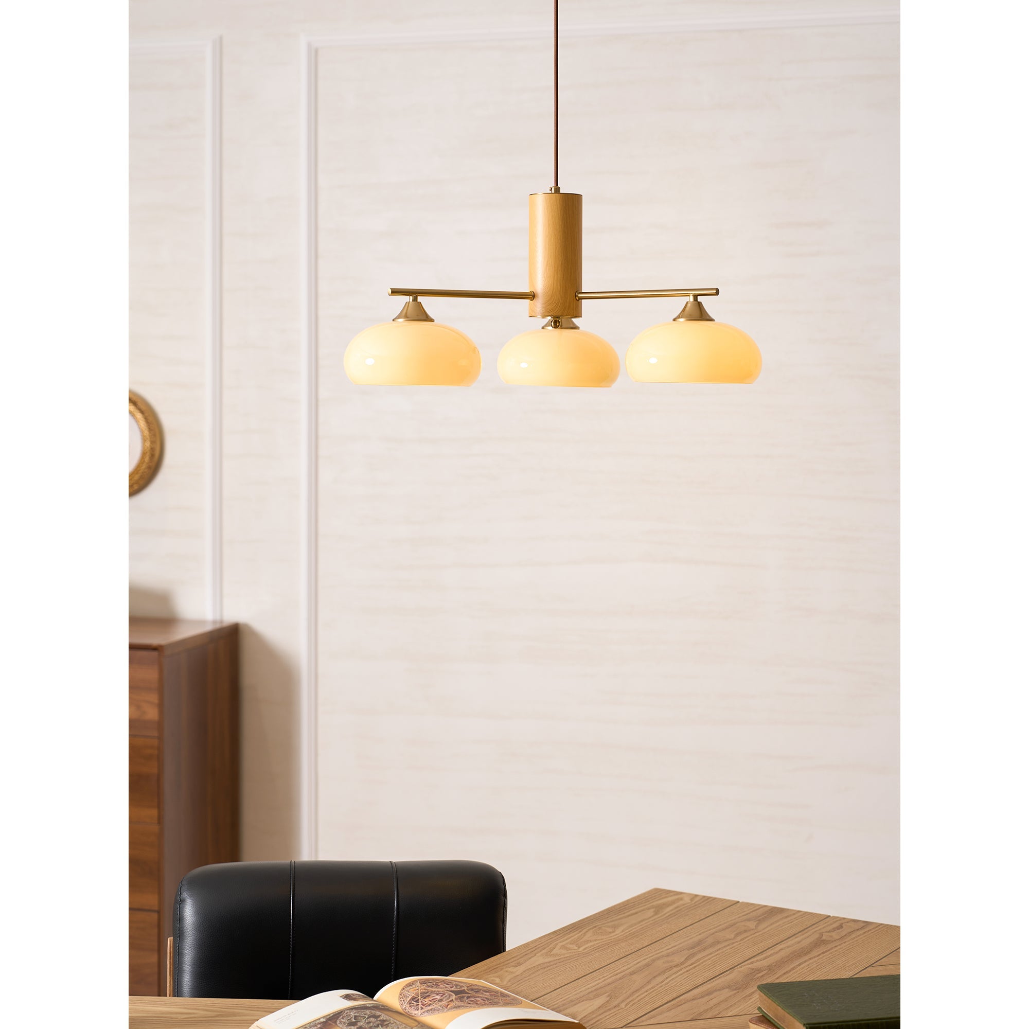 Avloio Chandelier