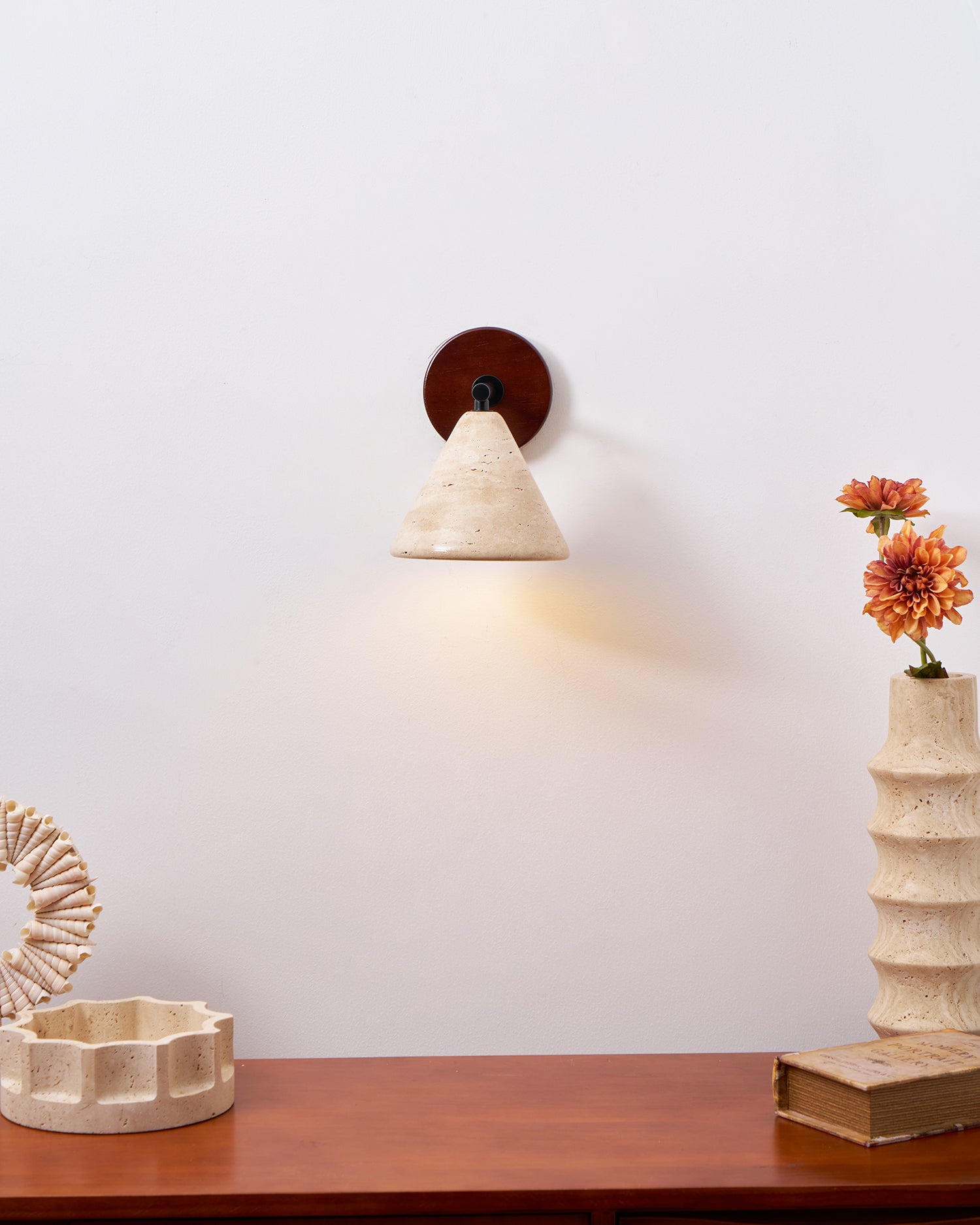 Delme Wall Light