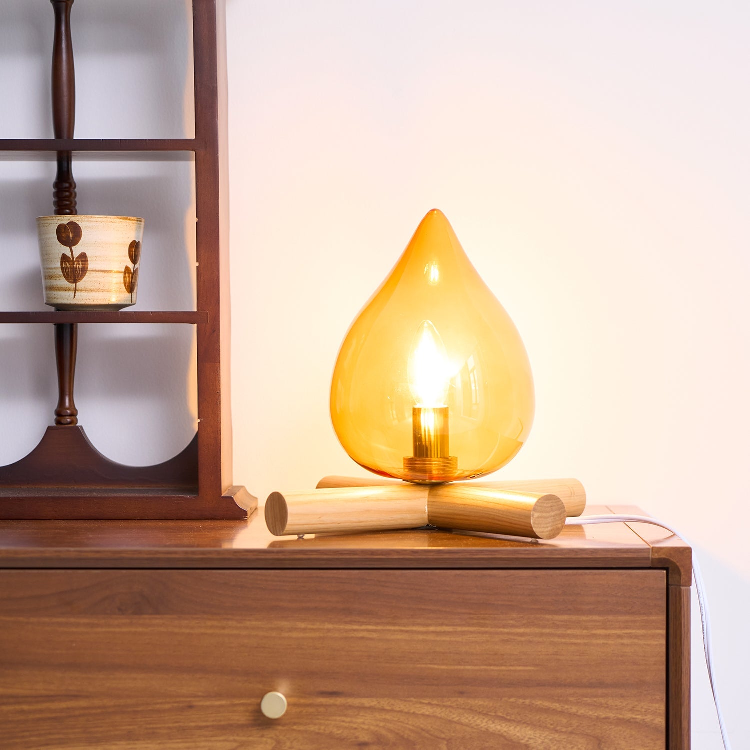 Bellin Wood Fire Table Lamp