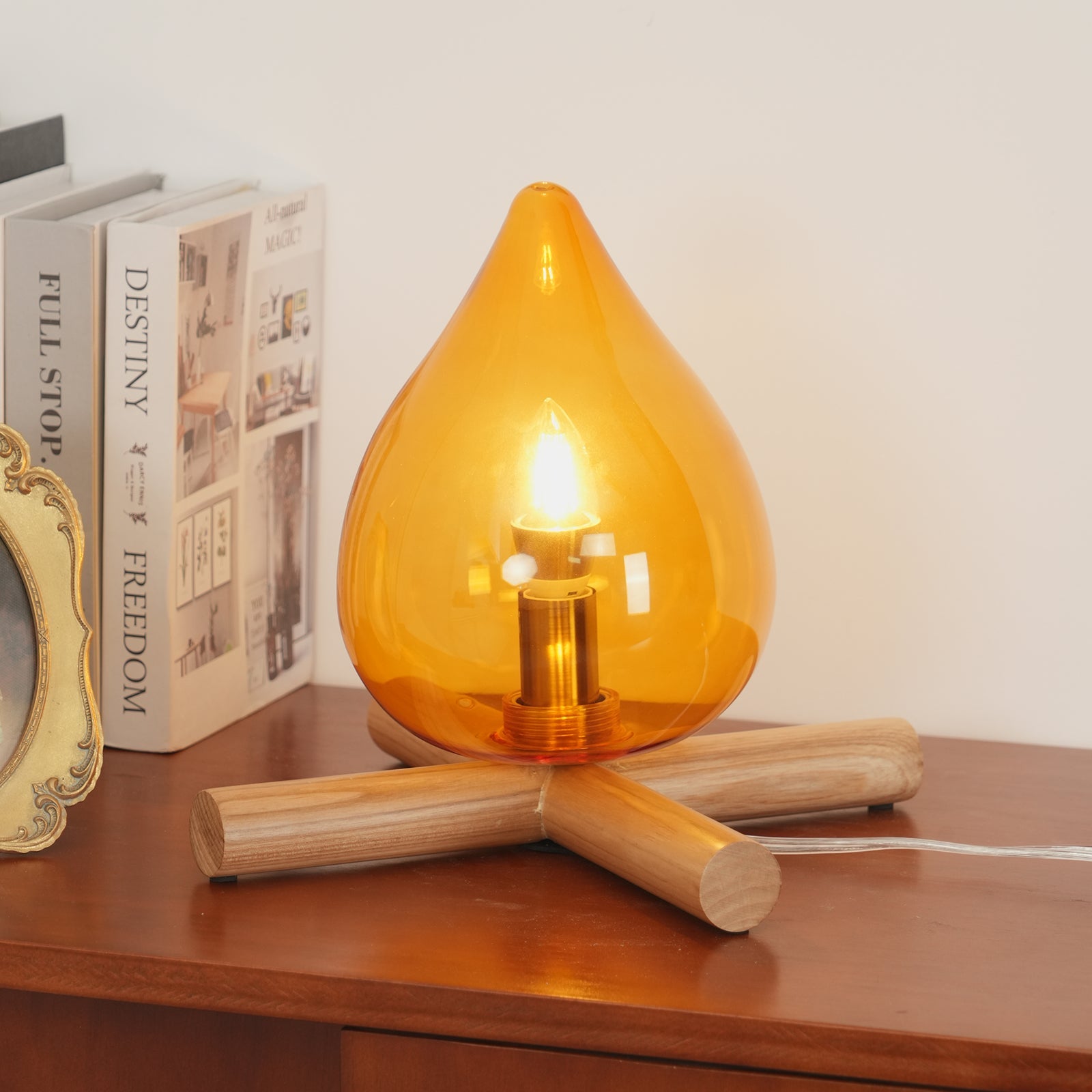 Bellin Wood Fire Table Lamp