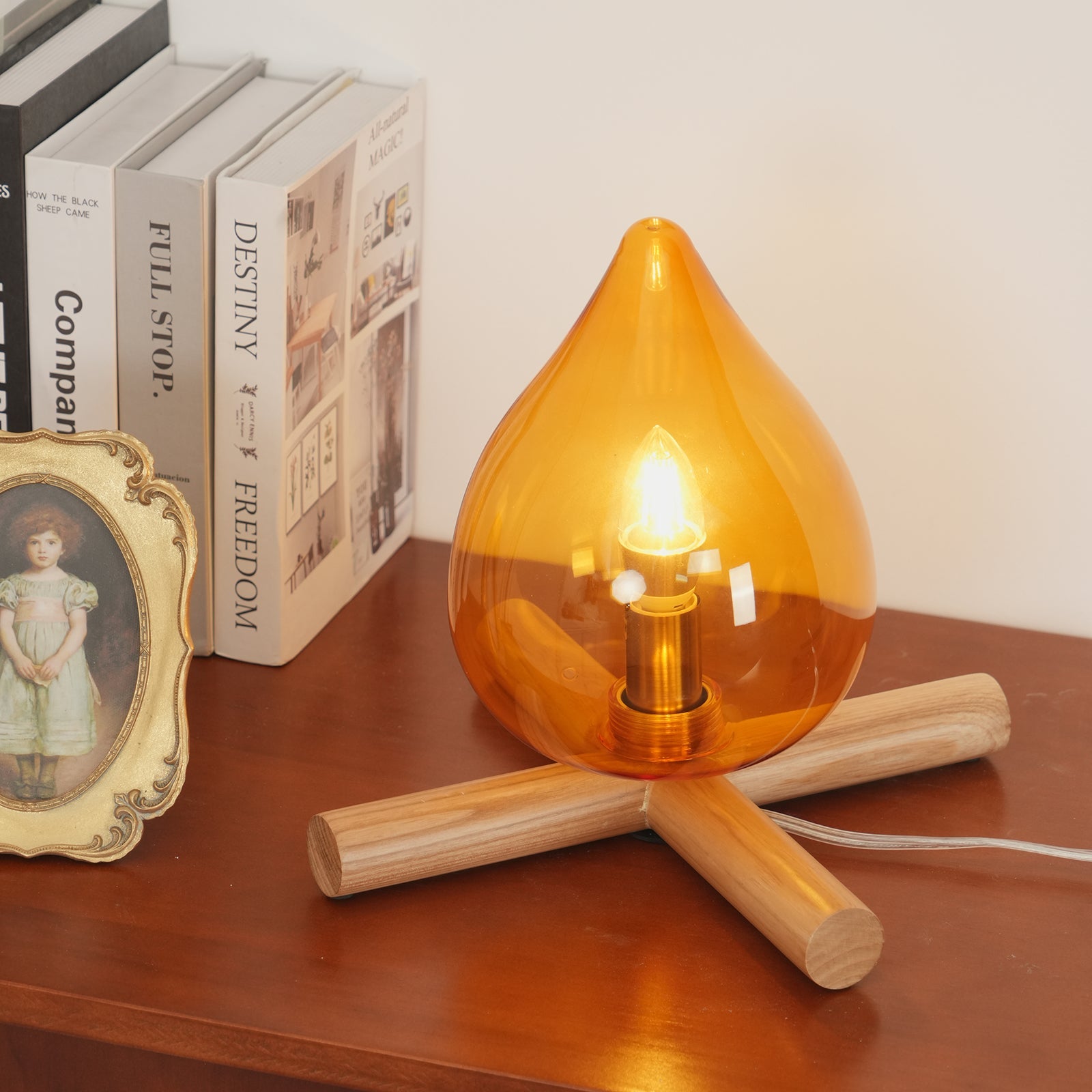 Bellin Wood Fire Table Lamp
