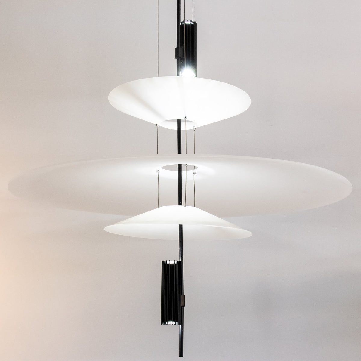 Jorveno Sculptural Pendant Light