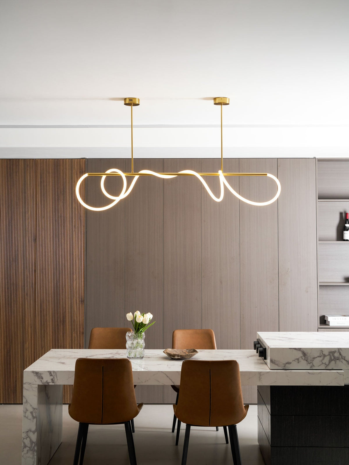Flexible Linear Curve Chandelier - Vakkerlight