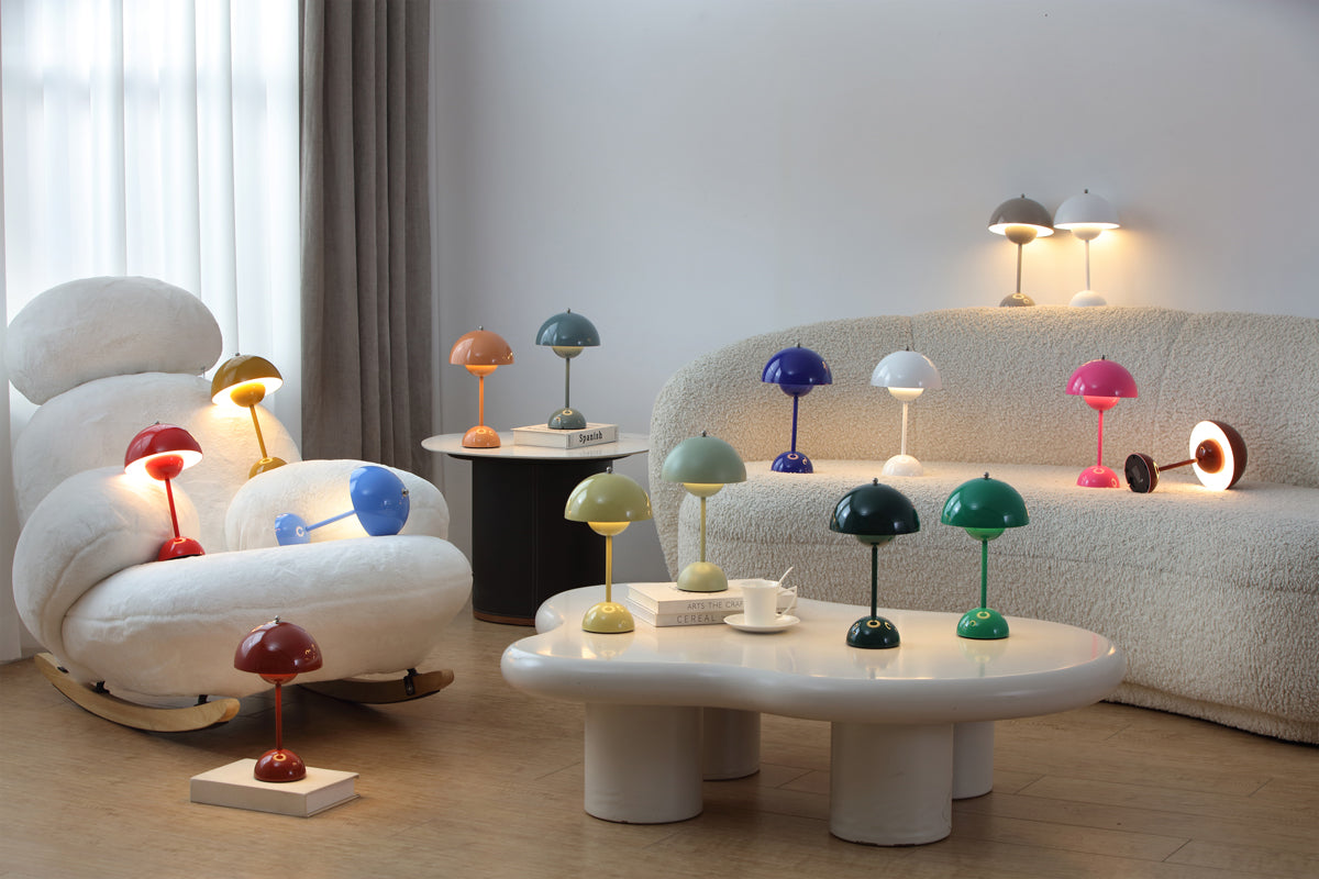 Elenva Outdoor Table Lamp