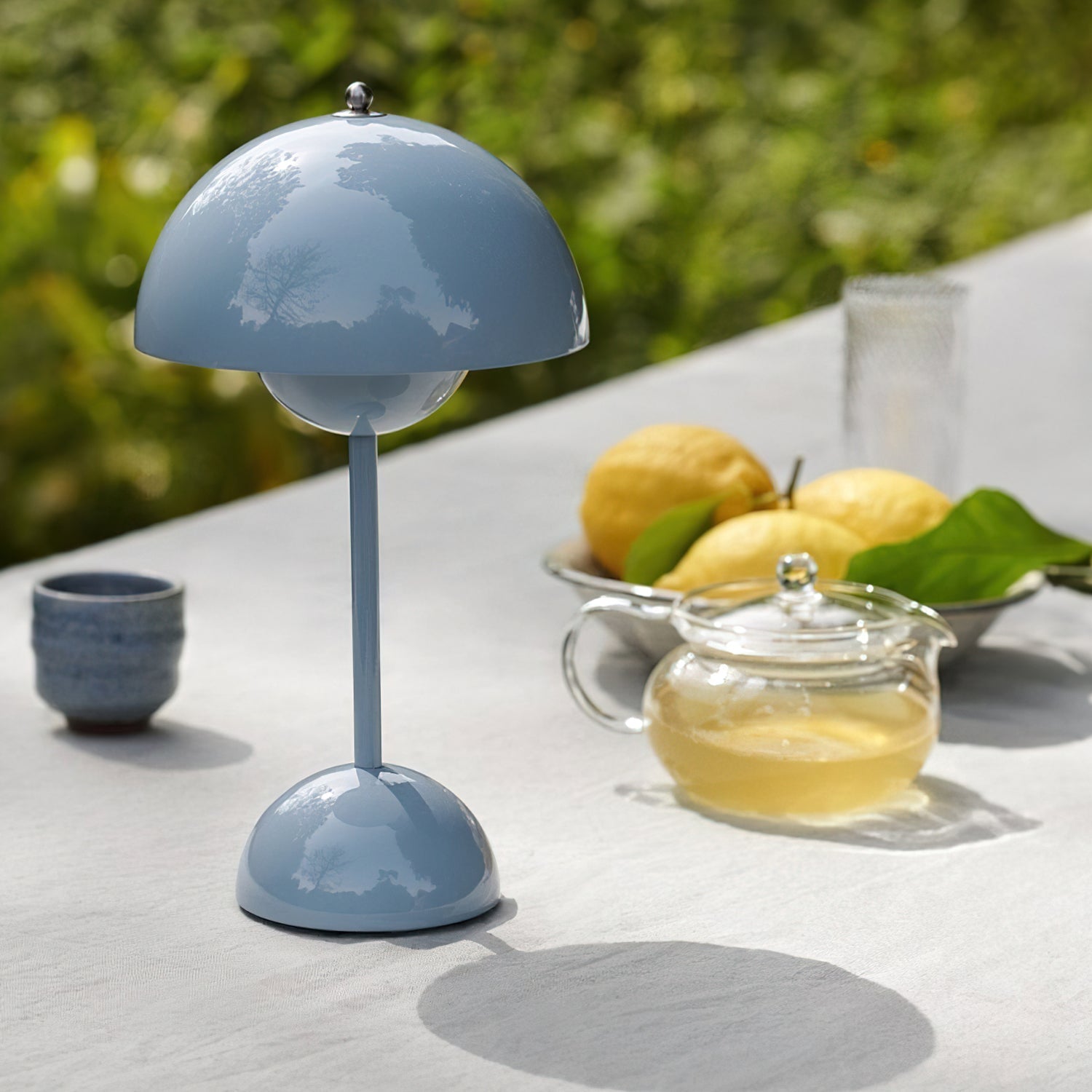 Elenva Outdoor Table Lamp