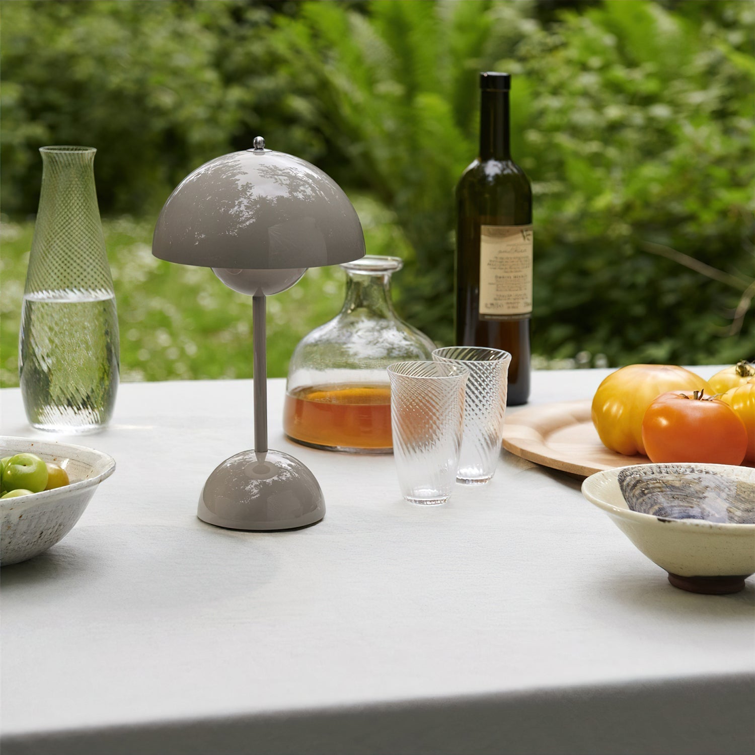 Elenva Outdoor Table Lamp