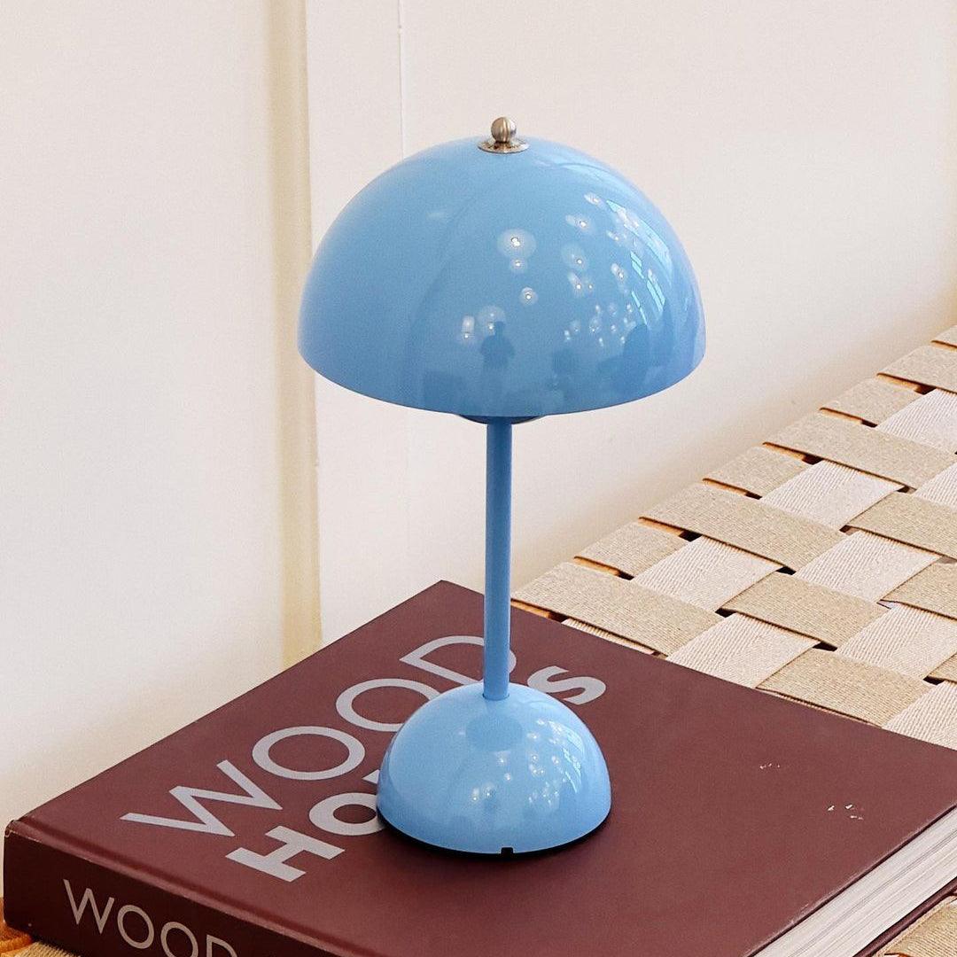 Elenva Outdoor Table Lamp