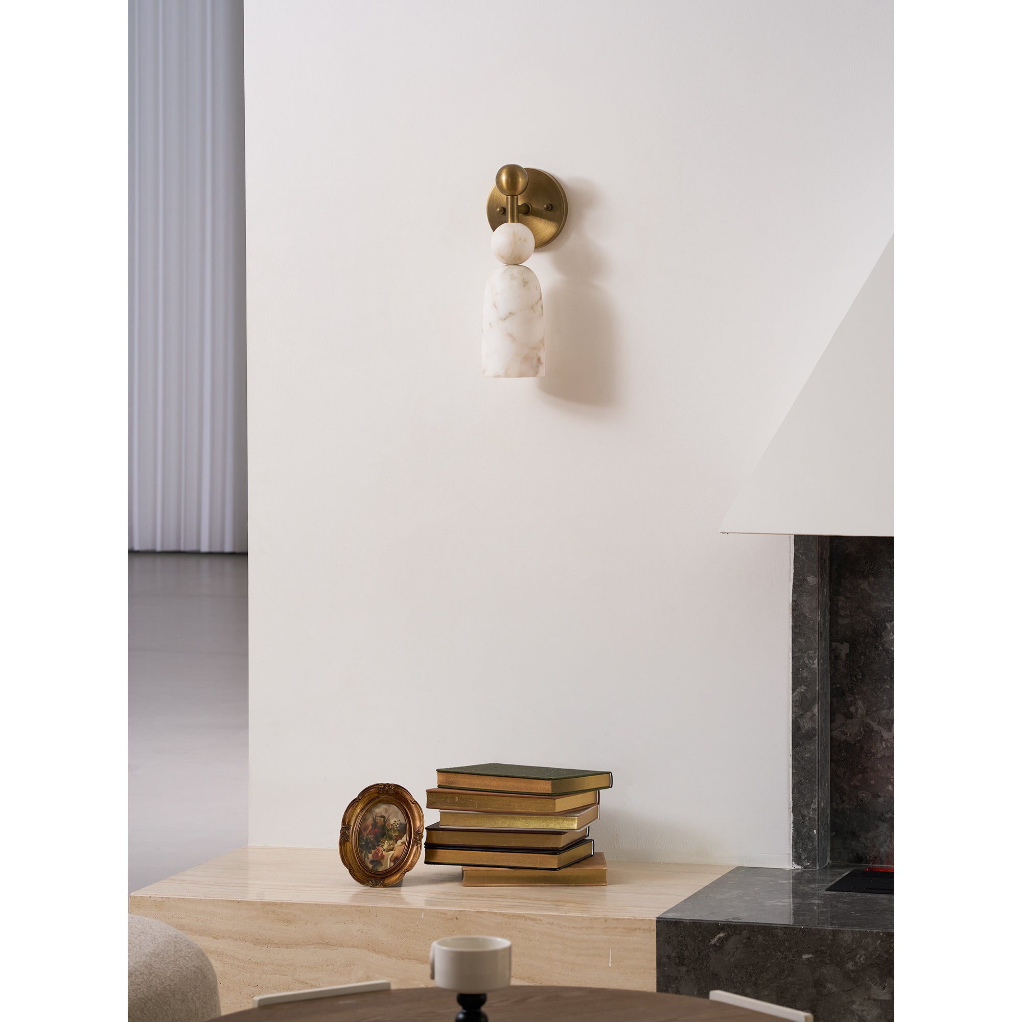 Belval Wall Light
